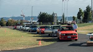 Line up.
