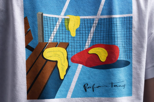 zoom on a tshirt with dali inspired graphic
