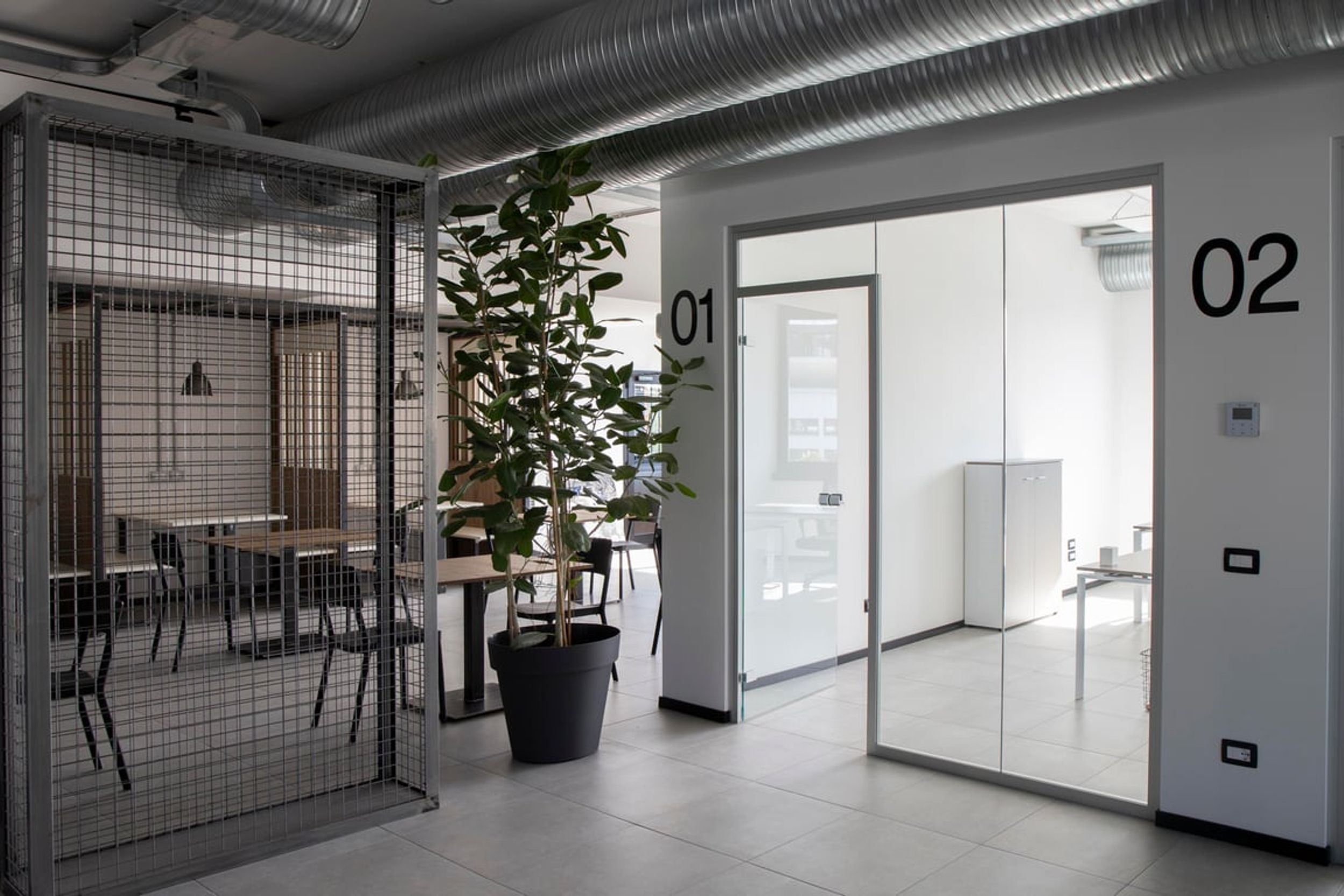 The Factory offers a wide range of solutions for anyone looking for a professional environment
and welcoming place to work and collaborate with other professionals in a flexible, economic way and equipped with various services.
With our fixed or flexible workstation options, private or shared offices and meeting rooms you can choose how to organize your workspace, according to your needs and your
preferences. Furthermore, our structure puts at your disposal all the tools you need for your business, including connection
high speed internet, printers, scanners, meeting rooms and much more.
The Factory offers a collaborative, flexible and cost-effective workspace to work effectively and interact with
other professionals.