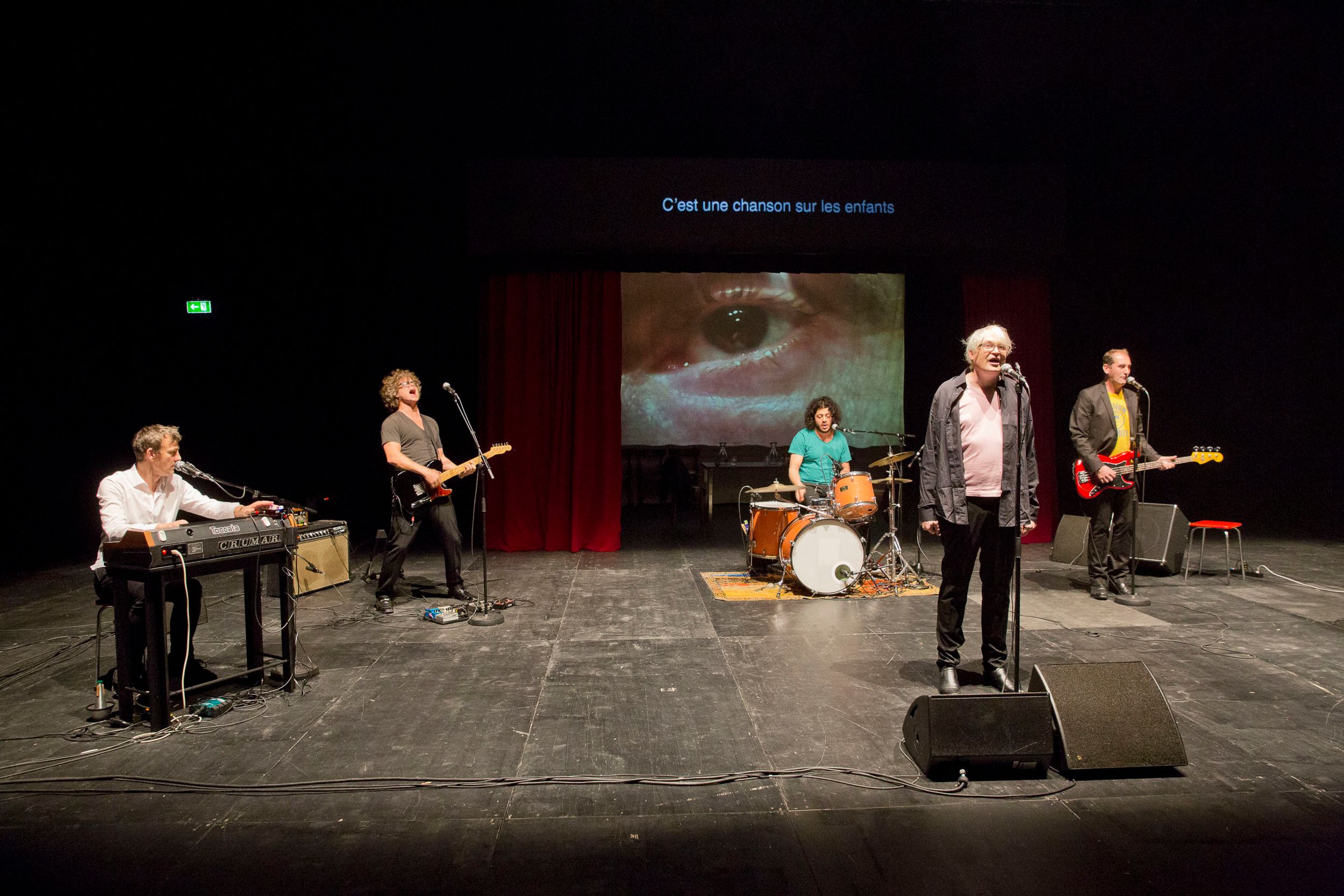 Phil Hayes, Christophe Jaquet – Love & Happiness