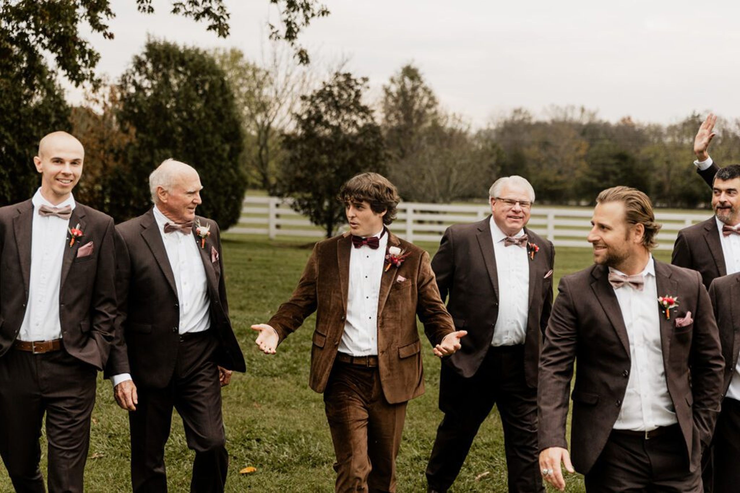 Planning a Wedding at Saddle Woods Farm: The Ultimate Guide — wedding photography by Hevesi Journal
