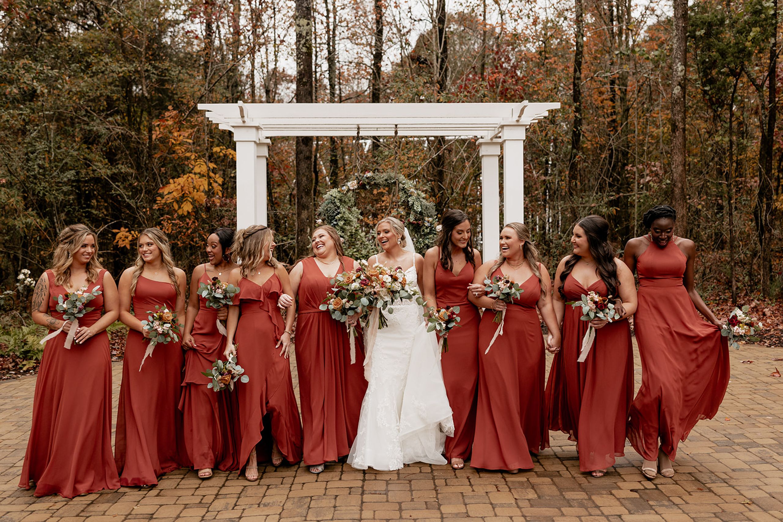 White Fox Cottage Venue Planning: Cost & Tips — wedding photography by Hevesi Journal