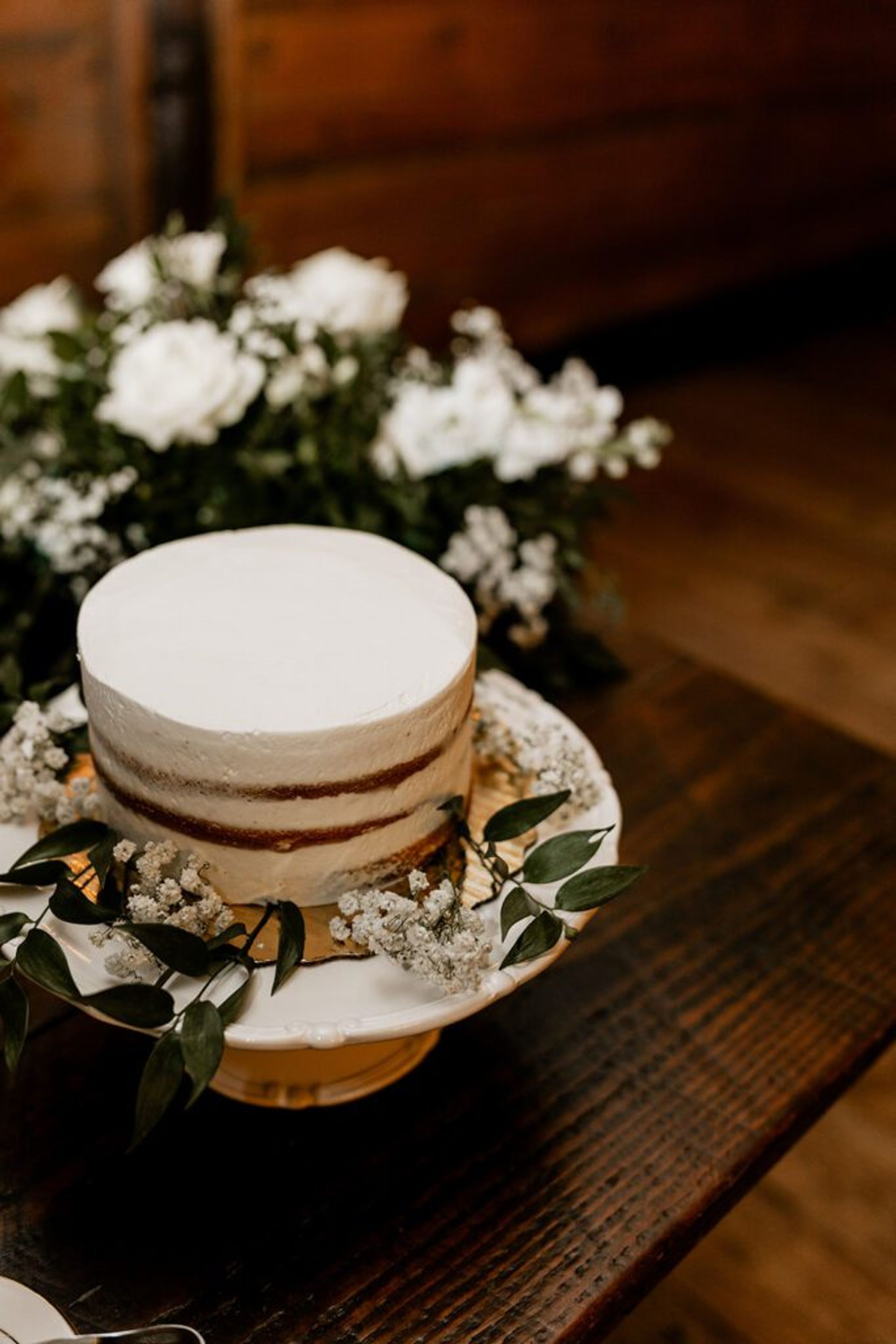 How To Plan A Vinewood Stables Wedding – Tips And Inspiration — wedding photography by Hevesi Journal