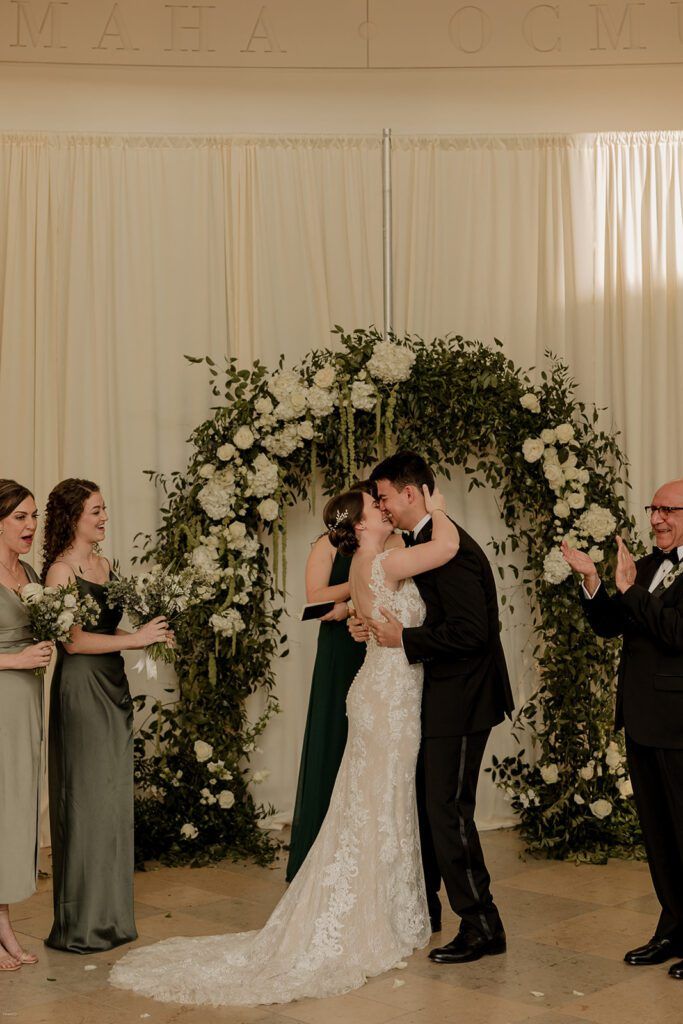 Inside a Fernbank Museum Wedding – Photos & Planning Tips — wedding photography by Hevesi Journal
