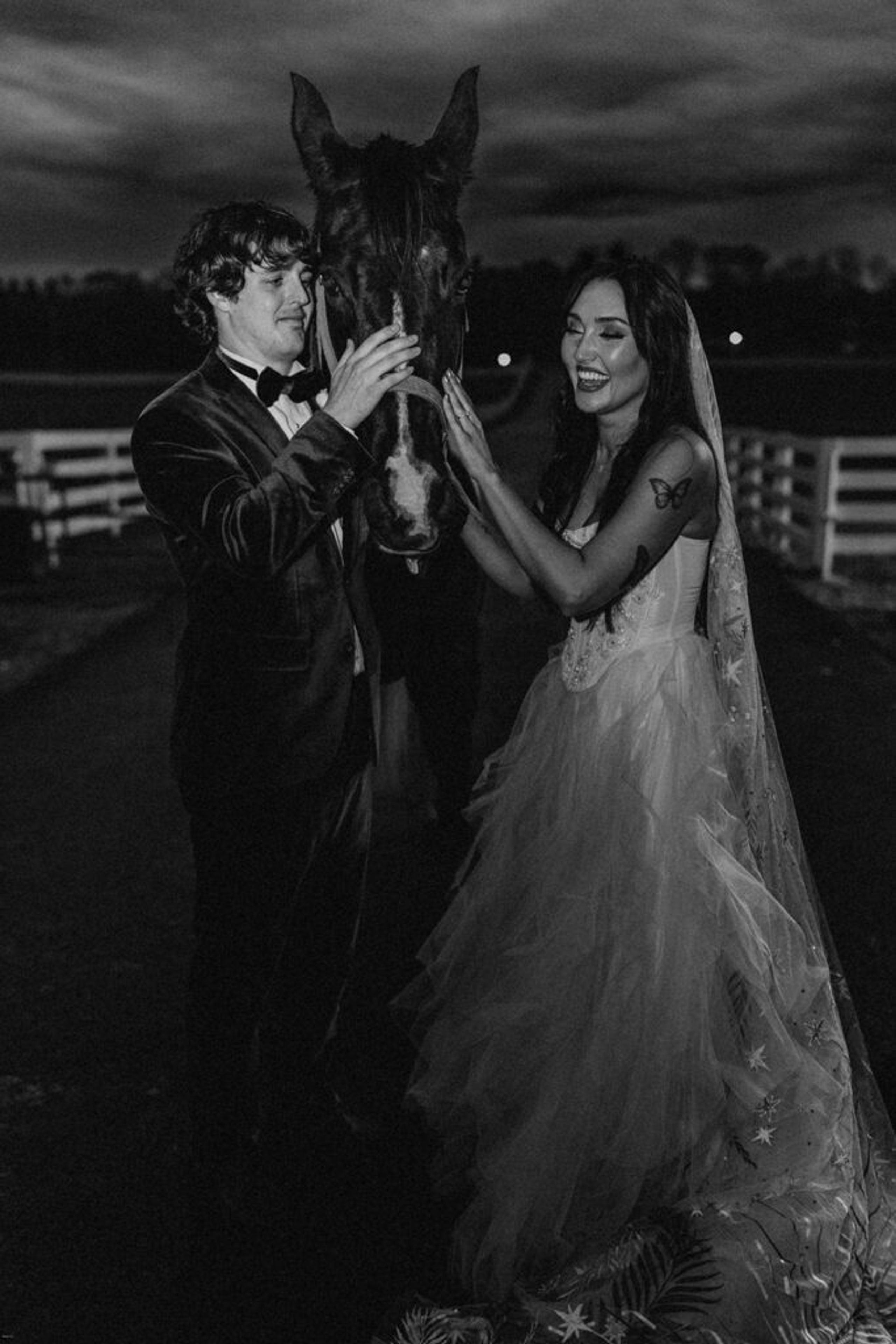 Planning a Wedding at Saddle Woods Farm: The Ultimate Guide — wedding photography by Hevesi Journal