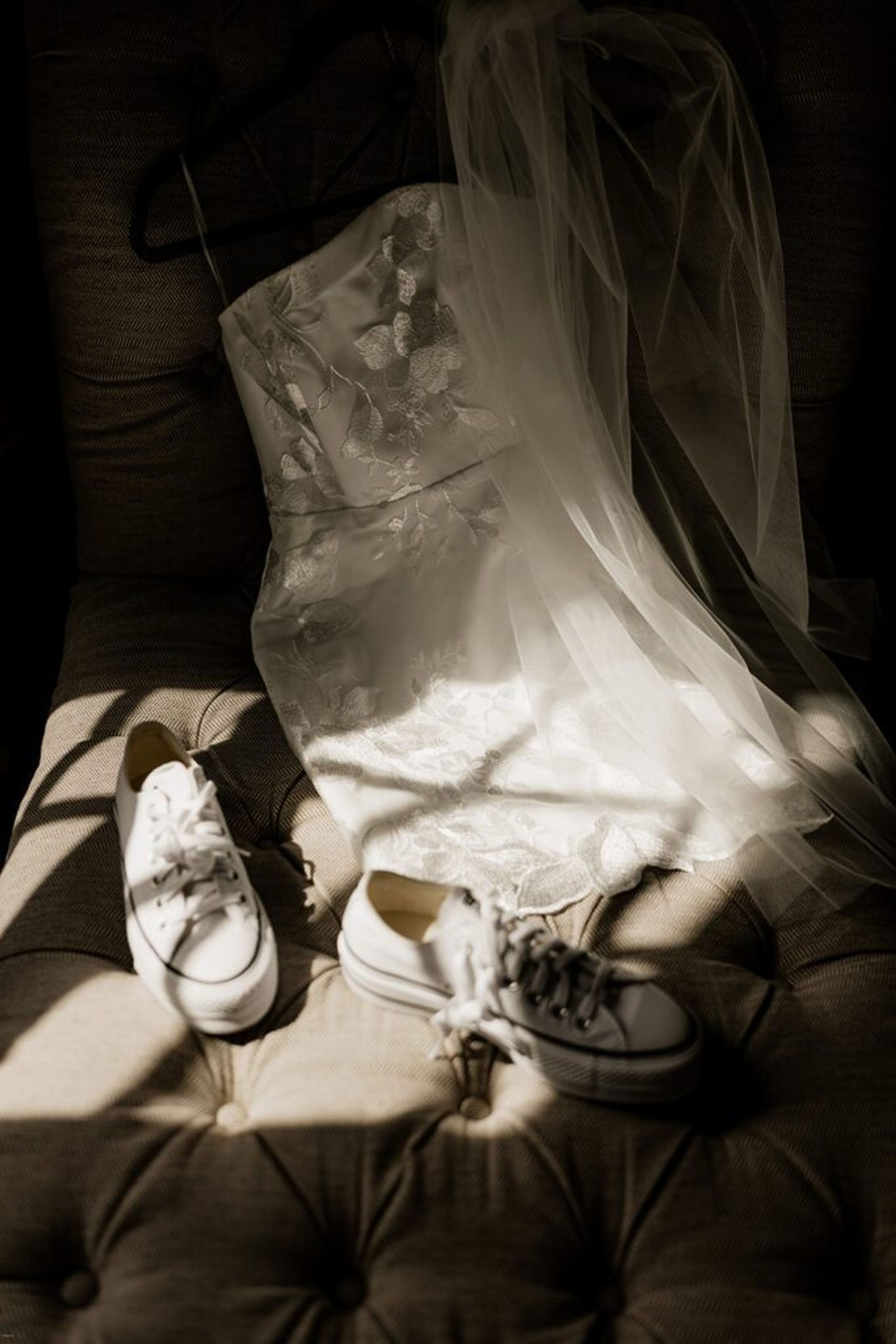 How To Plan A Vinewood Stables Wedding – Tips And Inspiration — wedding photography by Hevesi Journal