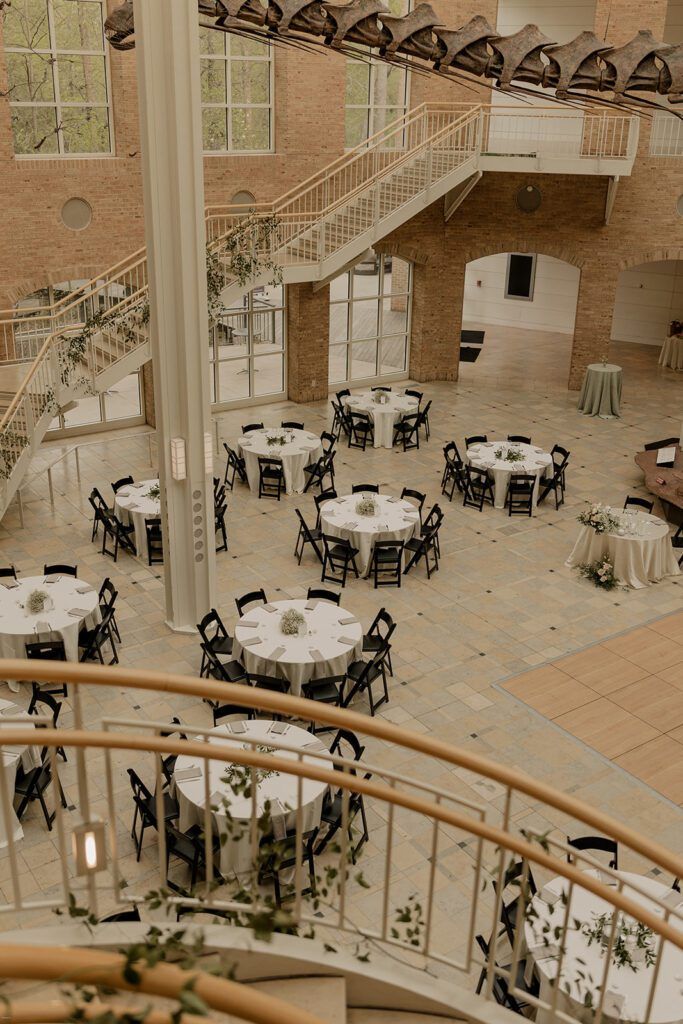 Inside a Fernbank Museum Wedding – Photos & Planning Tips — wedding photography by Hevesi Journal