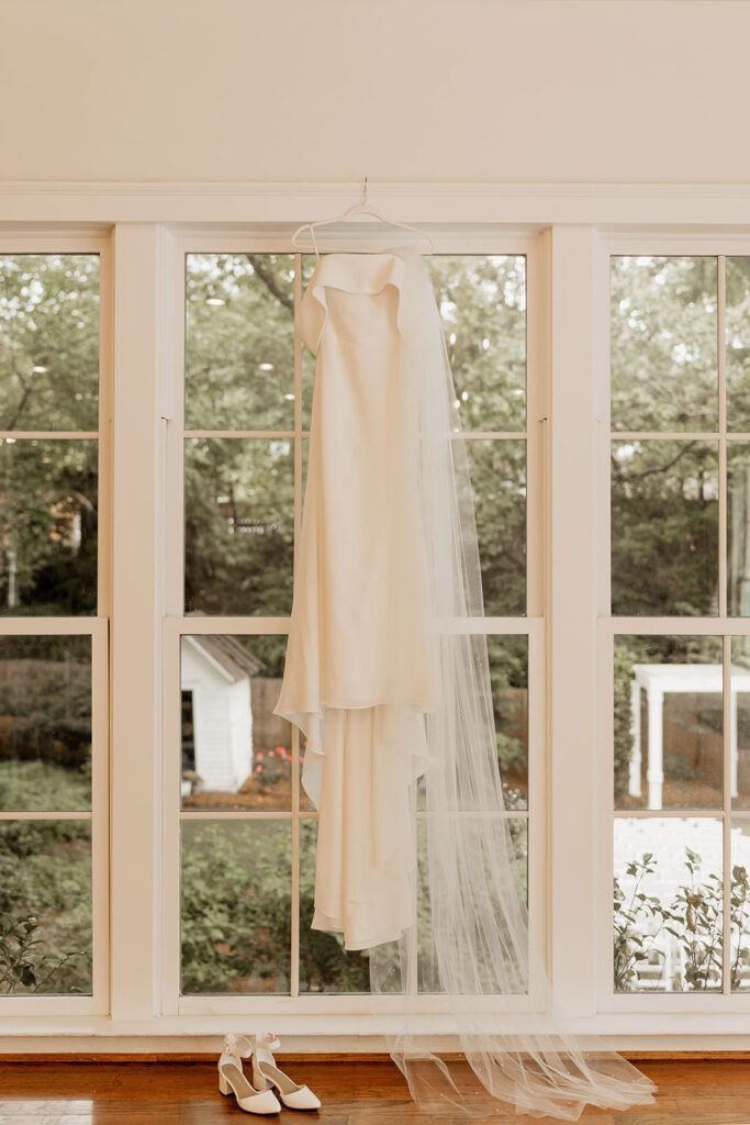 Kimball Hall Wedding Planning | Roswell, GA — wedding photography by Hevesi Journal