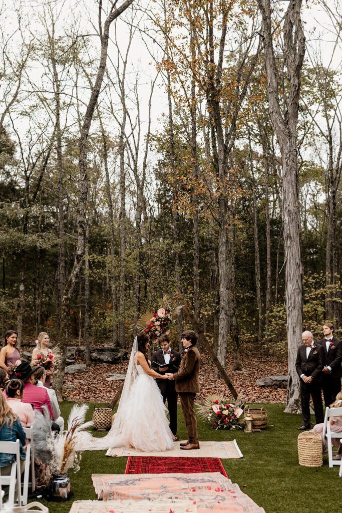 Planning a Wedding at Saddle Woods Farm: The Ultimate Guide — wedding photography by Hevesi Journal