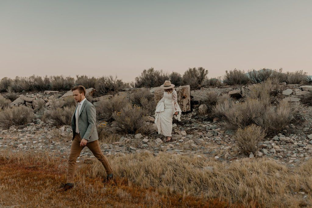 What is an elopement | A free planning guide — wedding photography by Hevesi Journal