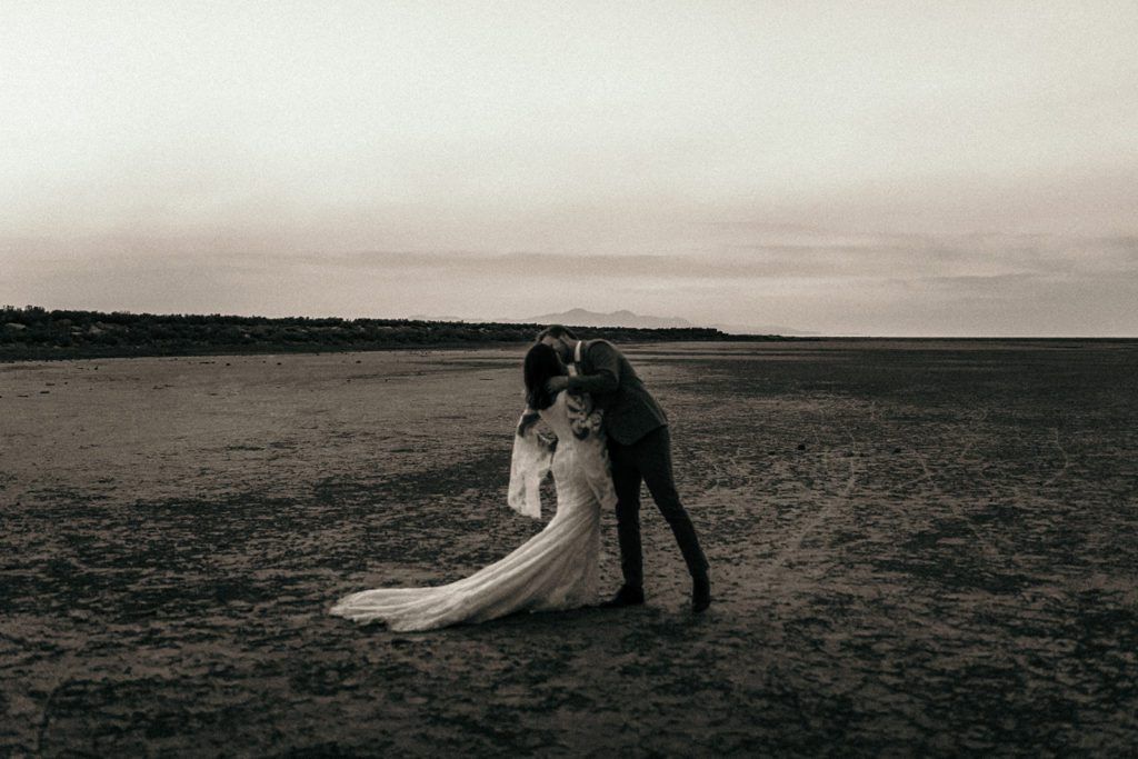 What is an elopement | A free planning guide — wedding photography by Hevesi Journal