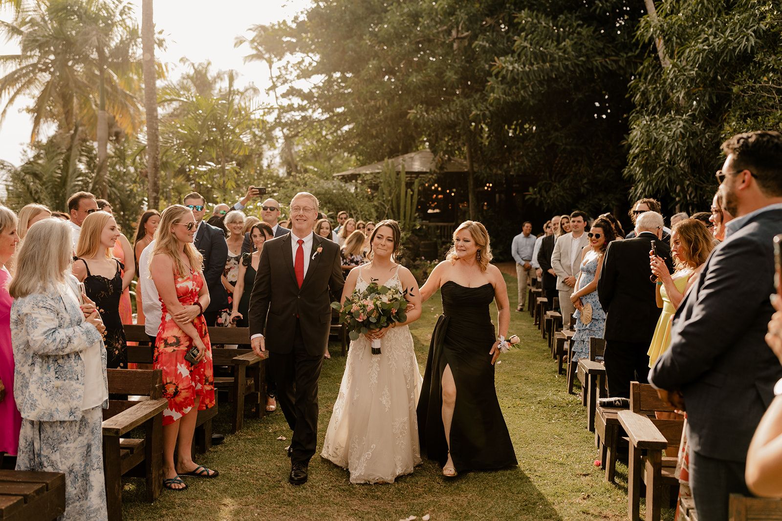 Planning Your Wedding at Hacienda Siesta Alegre: Costs, and Photos — wedding photography by Hevesi Journal