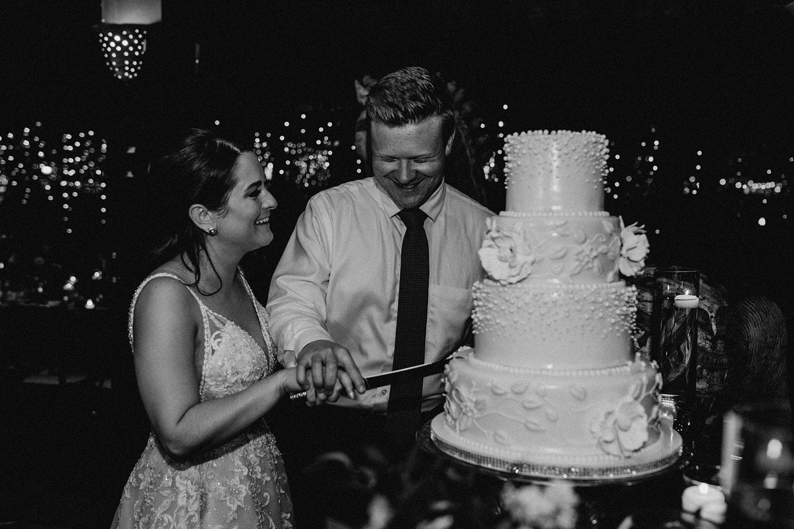 Planning Your Wedding at Hacienda Siesta Alegre: Costs, and Photos — wedding photography by Hevesi Journal