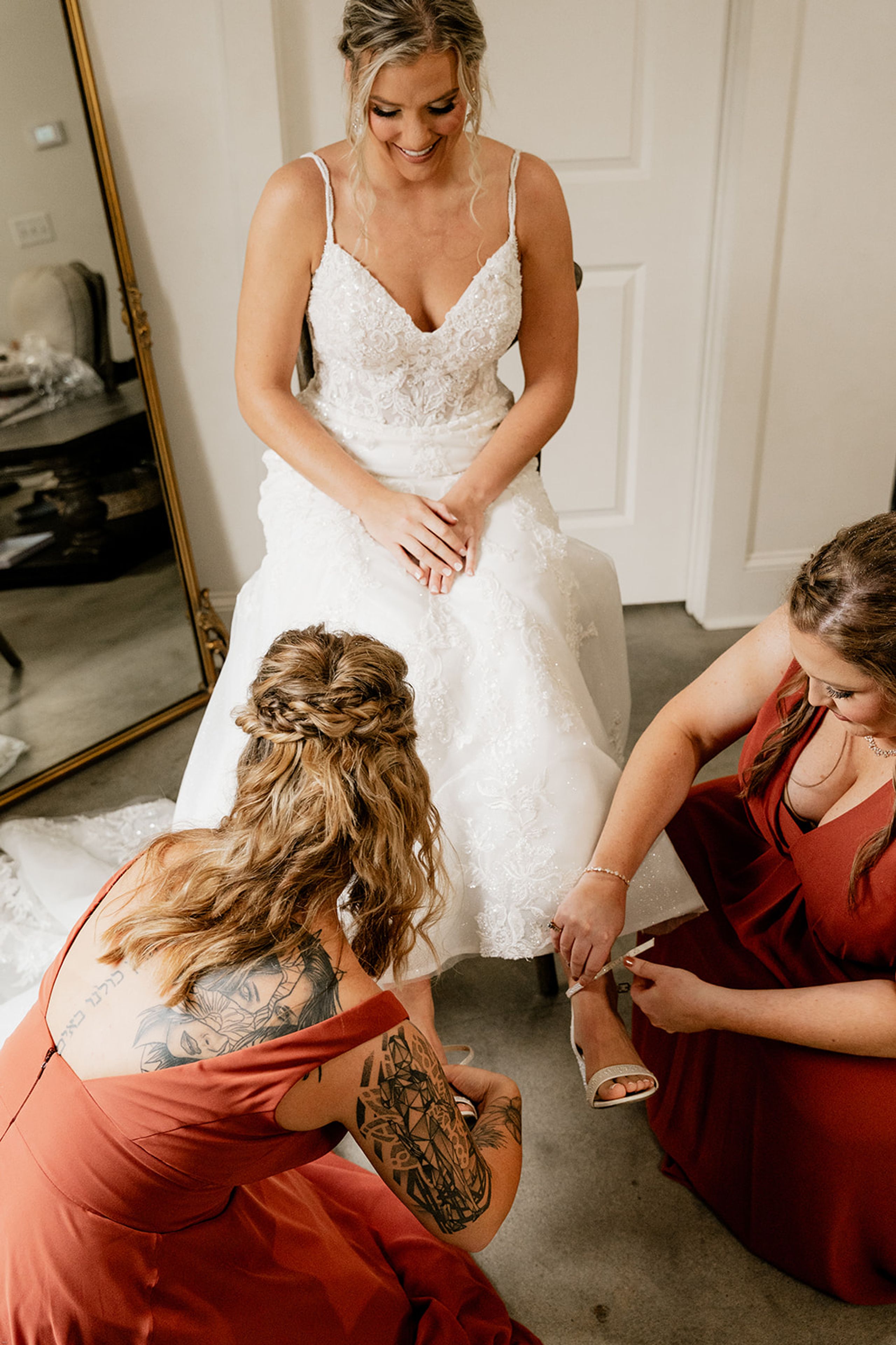 White Fox Cottage Venue Planning: Cost & Tips — wedding photography by Hevesi Journal