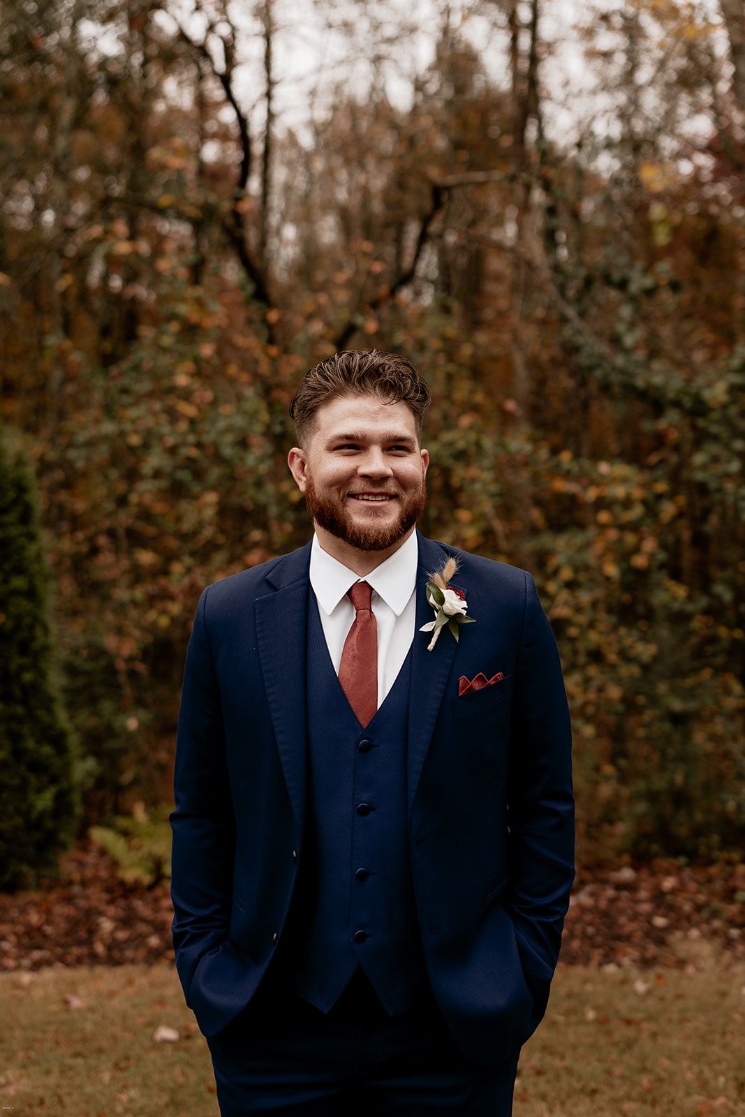 White Fox Cottage Venue Planning: Cost & Tips — wedding photography by Hevesi Journal