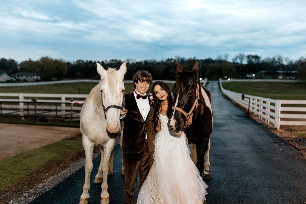 Planning a Wedding at Saddle Woods Farm: The Ultimate Guide — wedding photography by Hevesi Journal