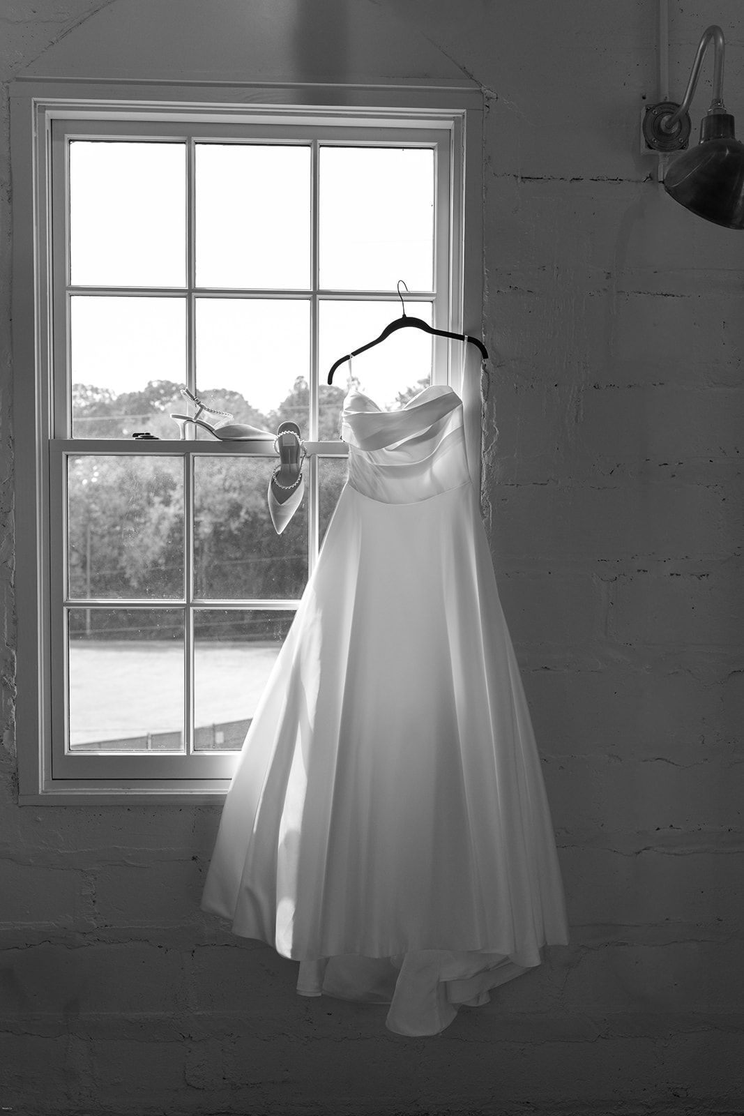 Upstairs Atlanta Wedding | Allison’s Candid October — wedding photography by Hevesi Journal