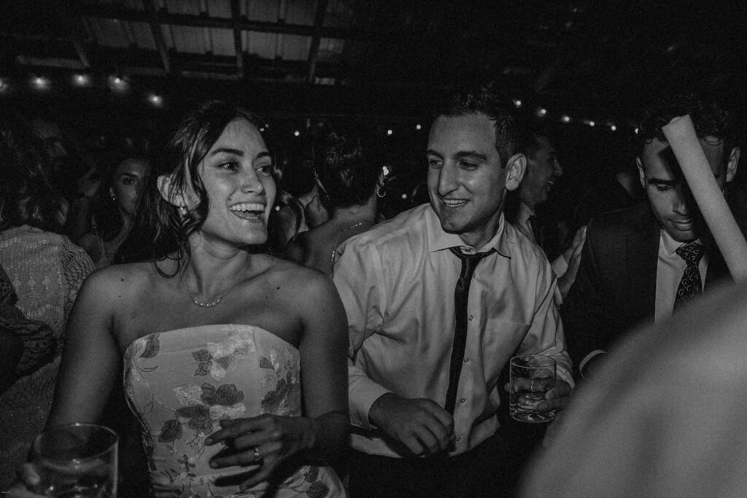 How To Plan A Vinewood Stables Wedding – Tips And Inspiration — wedding photography by Hevesi Journal