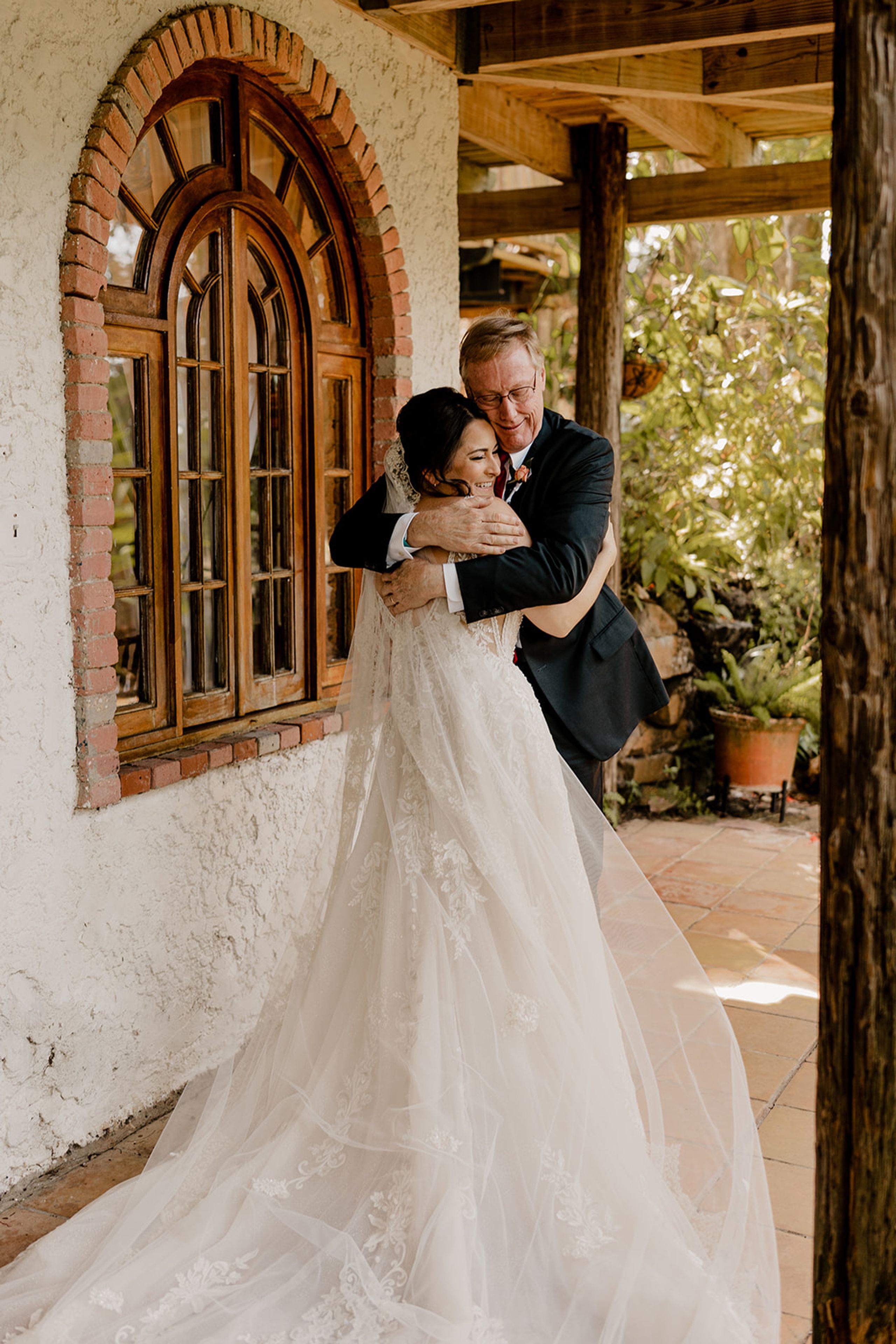 Planning Your Wedding at Hacienda Siesta Alegre: Costs, and Photos — wedding photography by Hevesi Journal