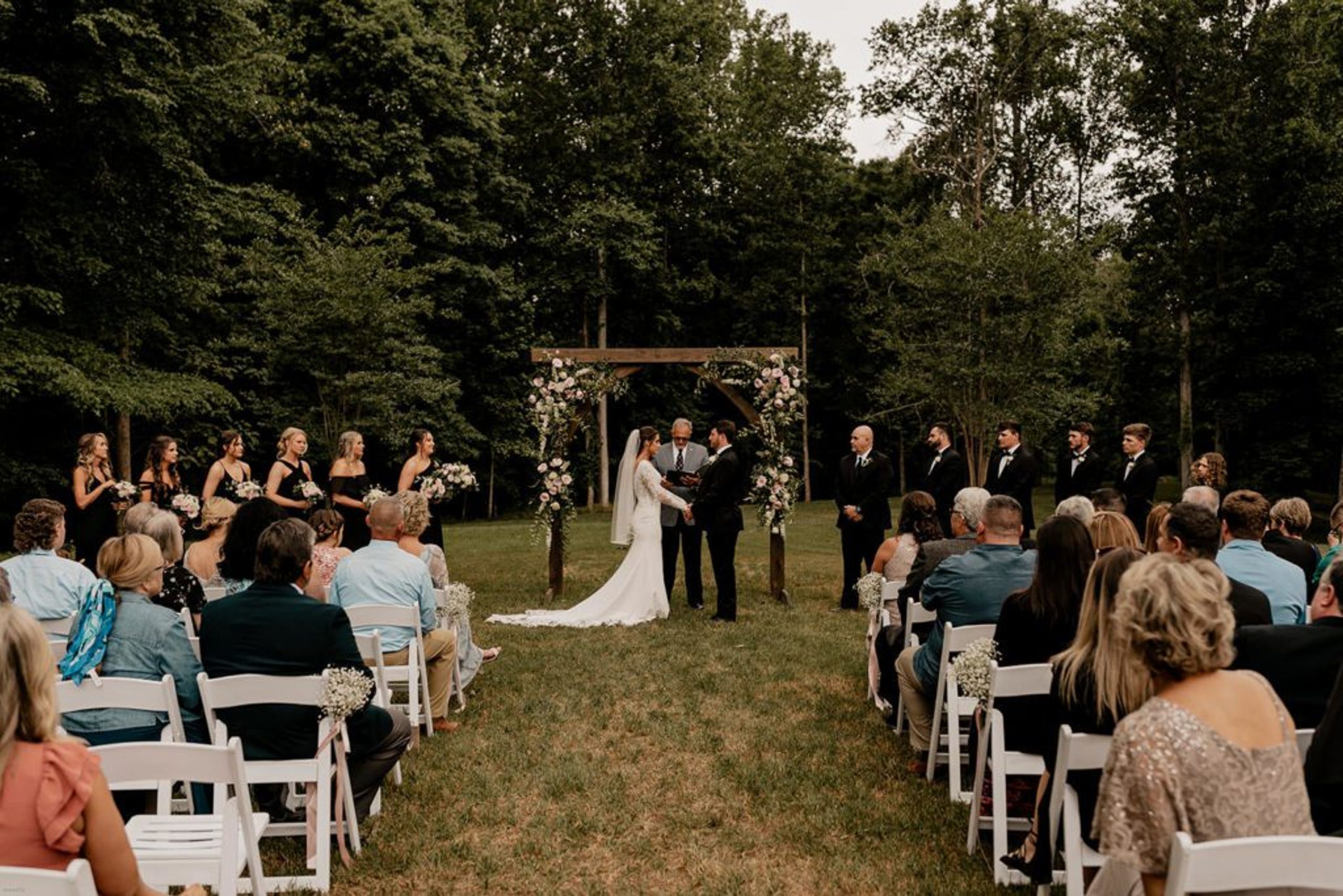 Planning your wedding at Hidden Acres Wedding Venue costs and photos — wedding photography by Hevesi Journal