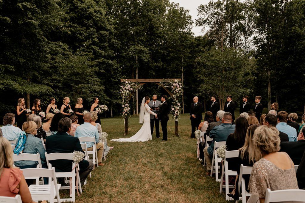 Planning your wedding at Hidden Acres Wedding Venue costs and photos — wedding photography by Hevesi Journal