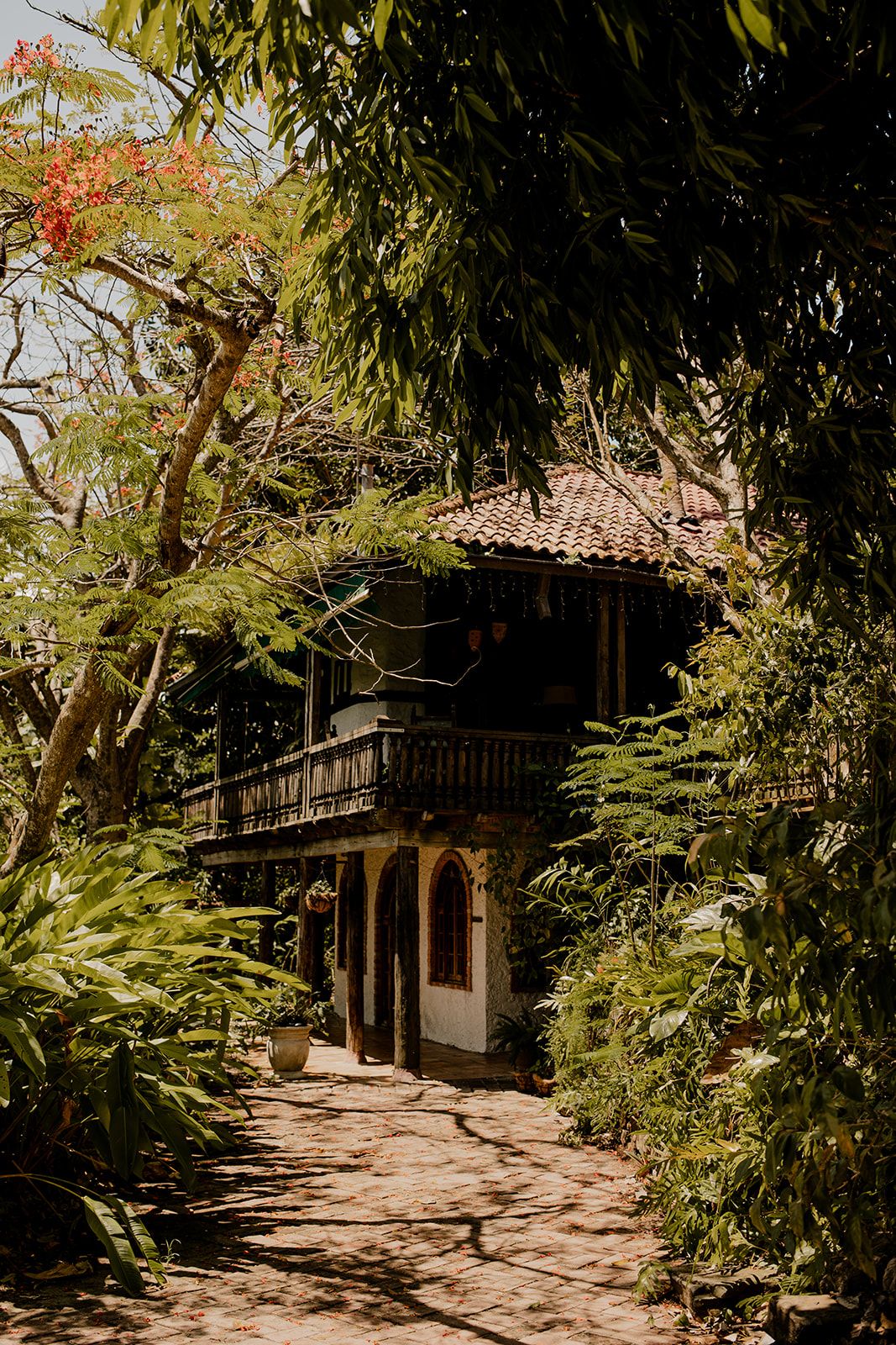Planning Your Wedding at Hacienda Siesta Alegre: Costs, and Photos — wedding photography by Hevesi Journal
