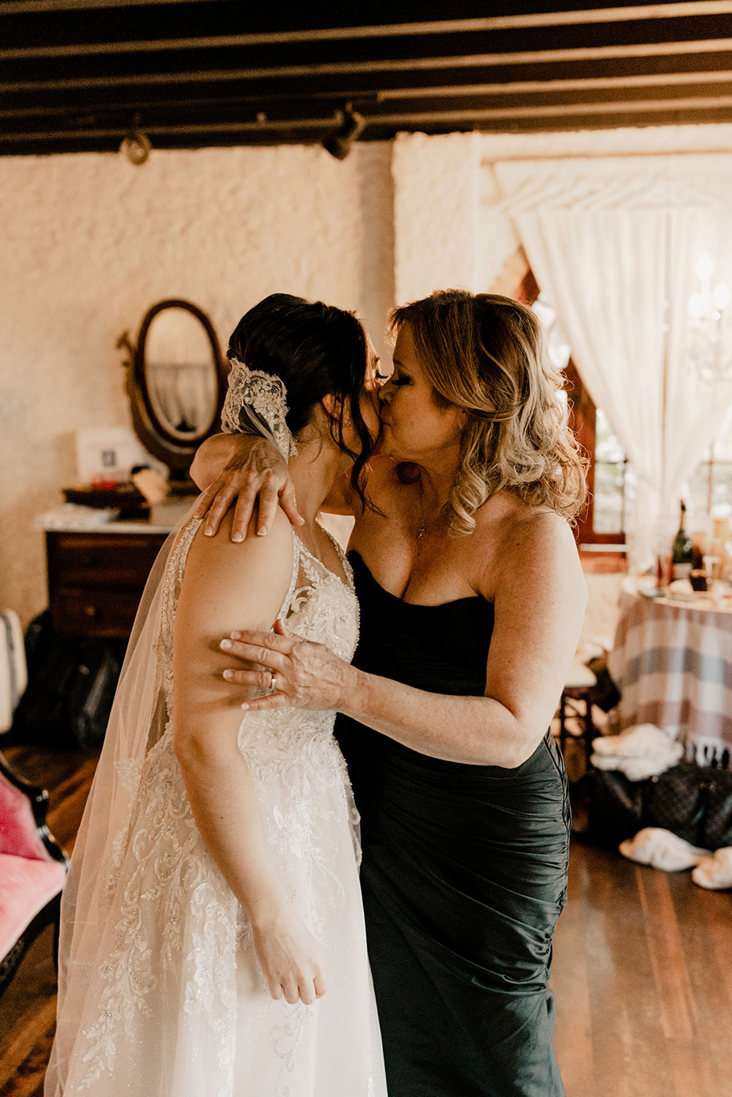 Planning Your Wedding at Hacienda Siesta Alegre: Costs, and Photos — wedding photography by Hevesi Journal