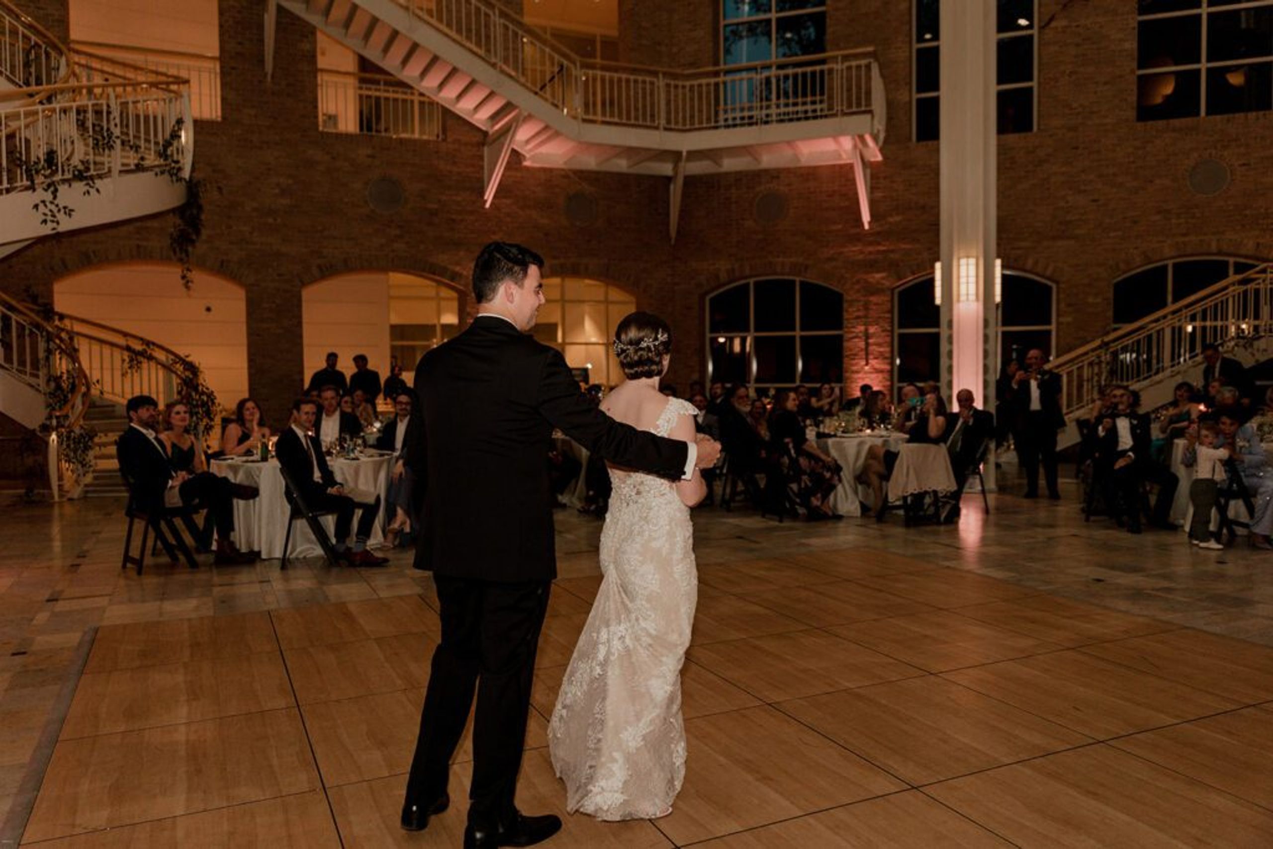 Inside a Fernbank Museum Wedding – Photos & Planning Tips — wedding photography by Hevesi Journal
