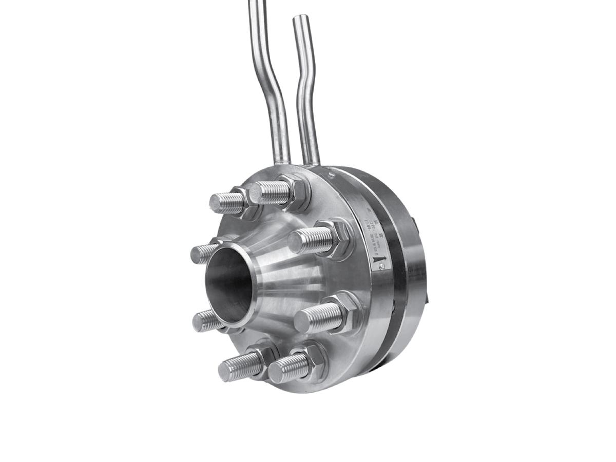 Integrated (orifice plate, annular orifice plate, nozzle) flowmeter