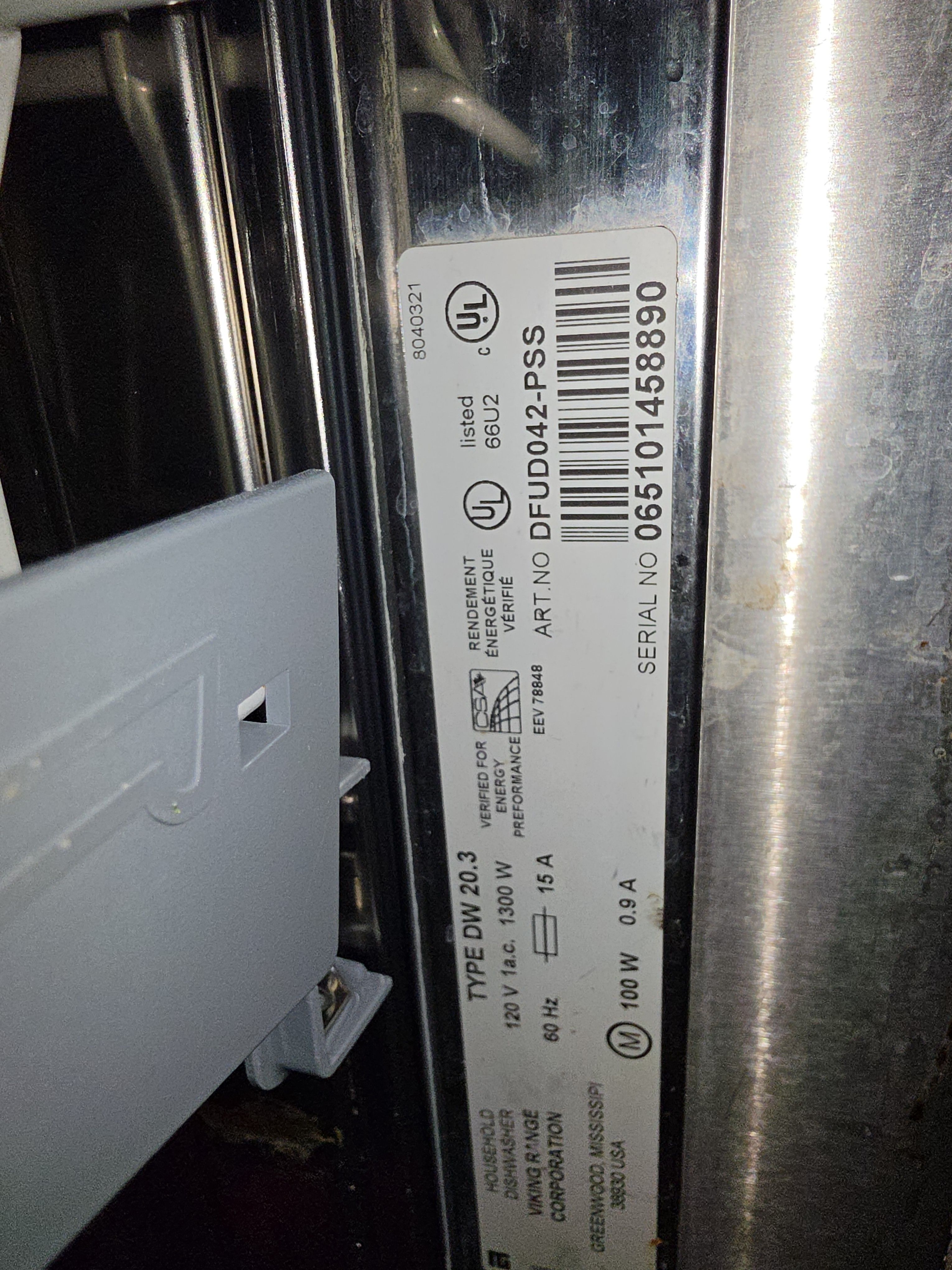 A Viking Dishwasher That Turned Off When You Let Go of the Button in Pasadena (photo 2)