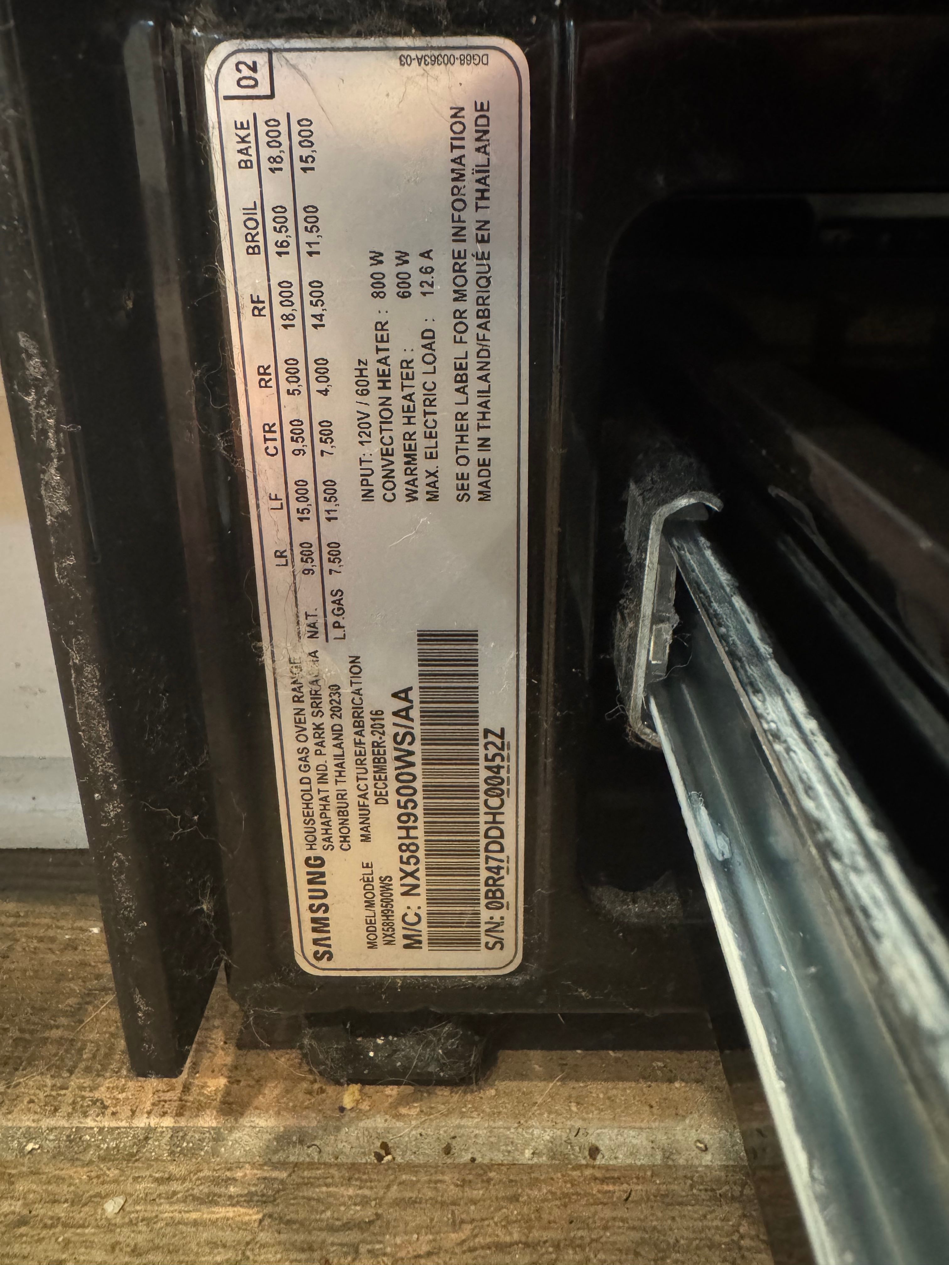 A Samsung Oven That Would Not Heat in Buffalo Grove (photo 2)