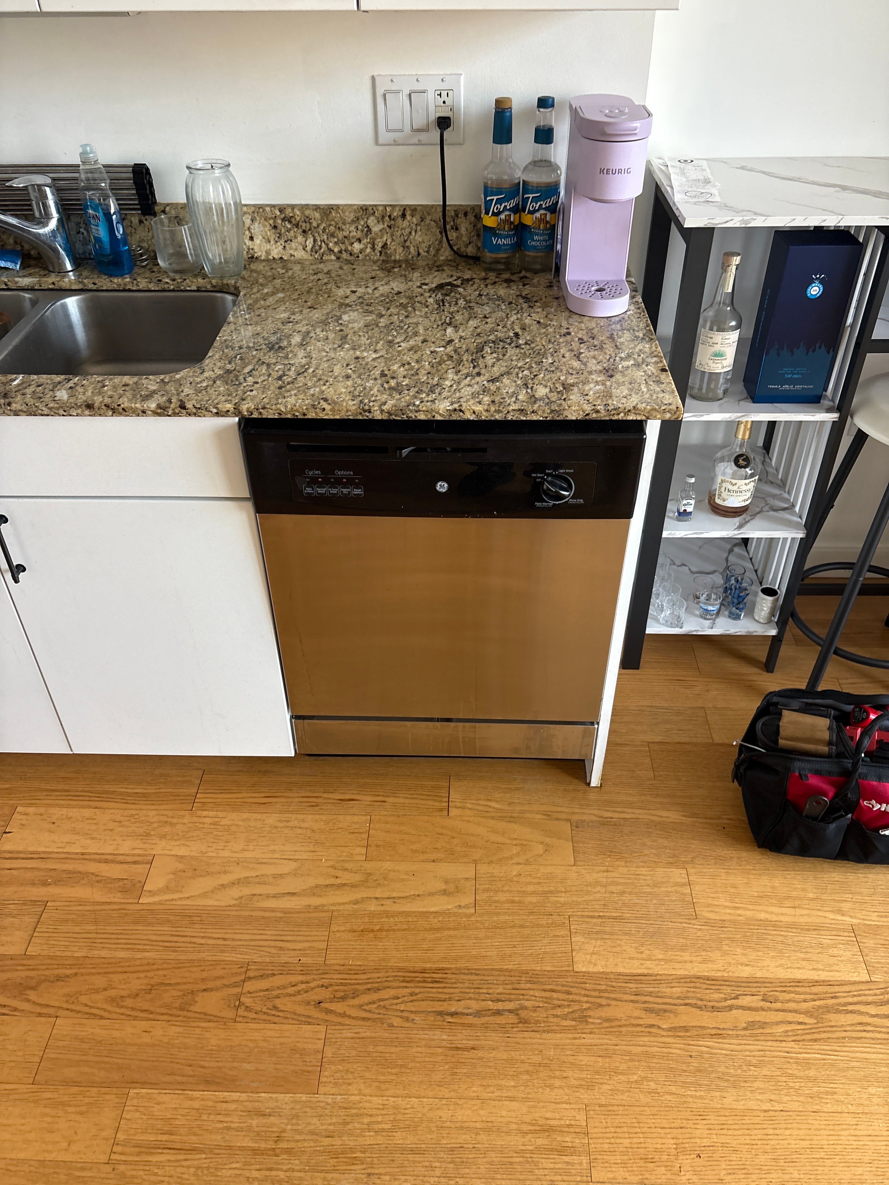 A GE Dishwasher That Filled With Water Even When Off in Chicago (photo 1)