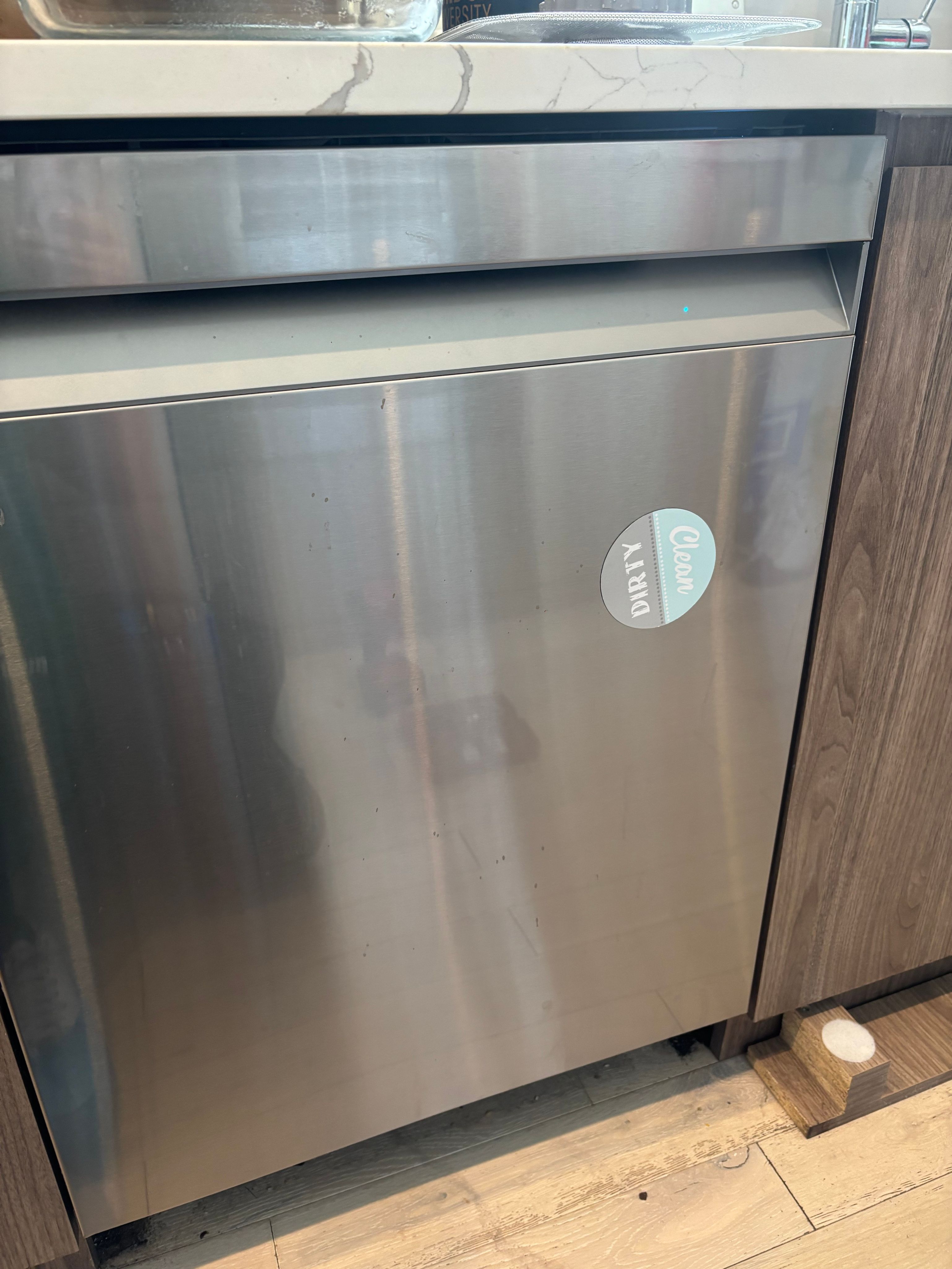 A Samsung Dishwasher That Would Not Drain in Chicago (photo 1)