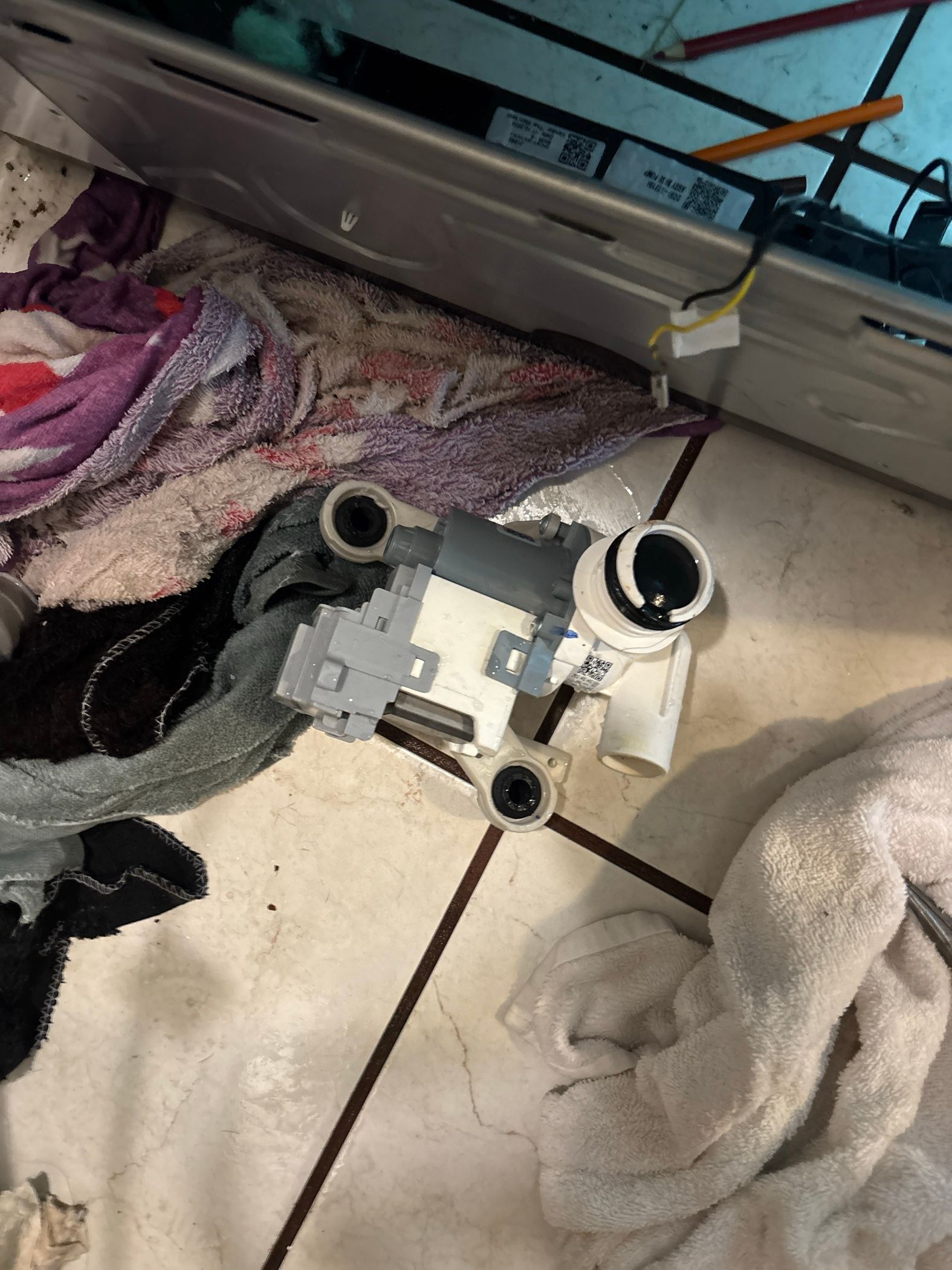 A Samsung Washer That Would Not Drain in North Aurora (photo 2)