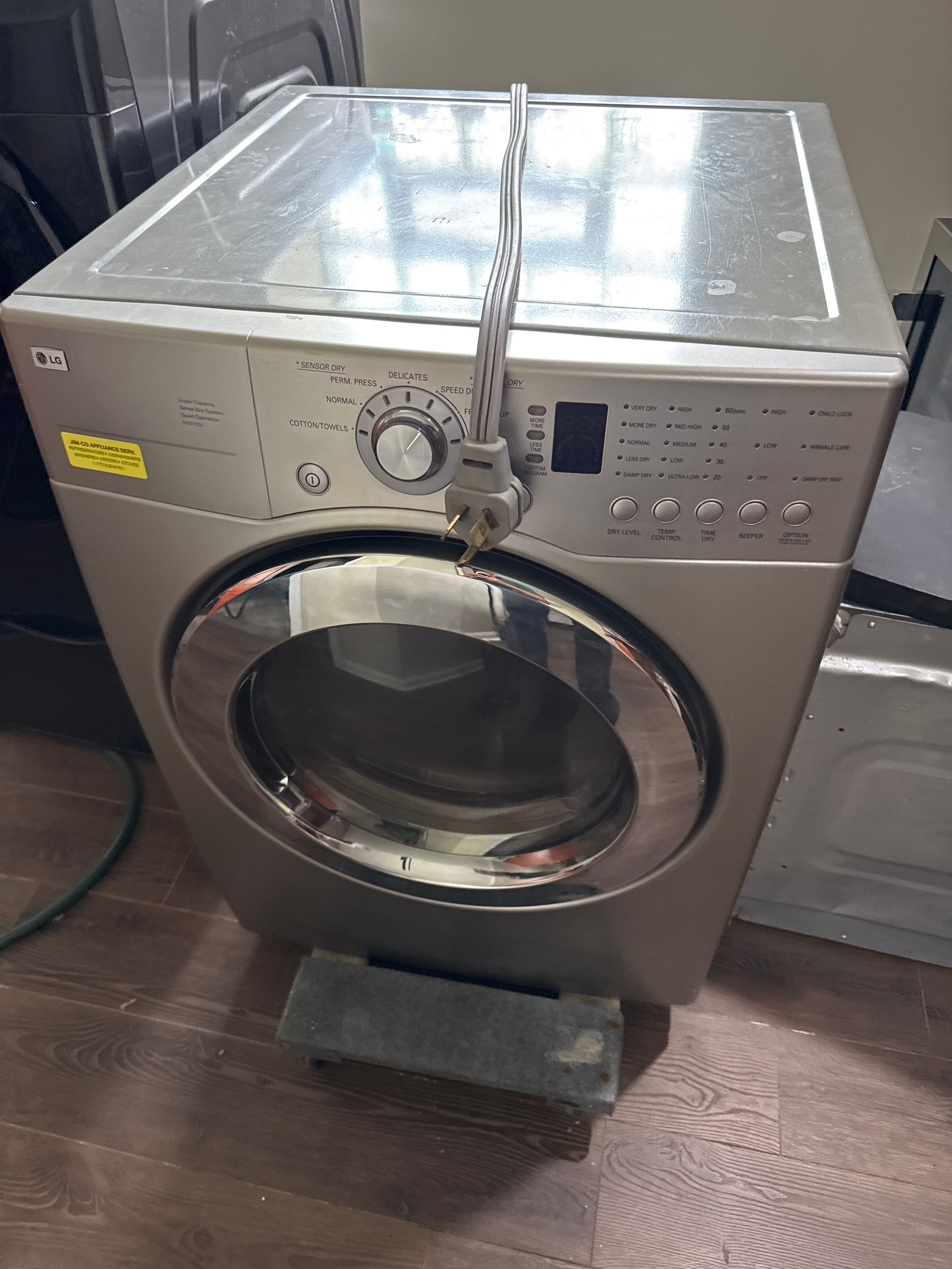 An LG Electric Dryer Not Drying in Blue Island (photo 1)