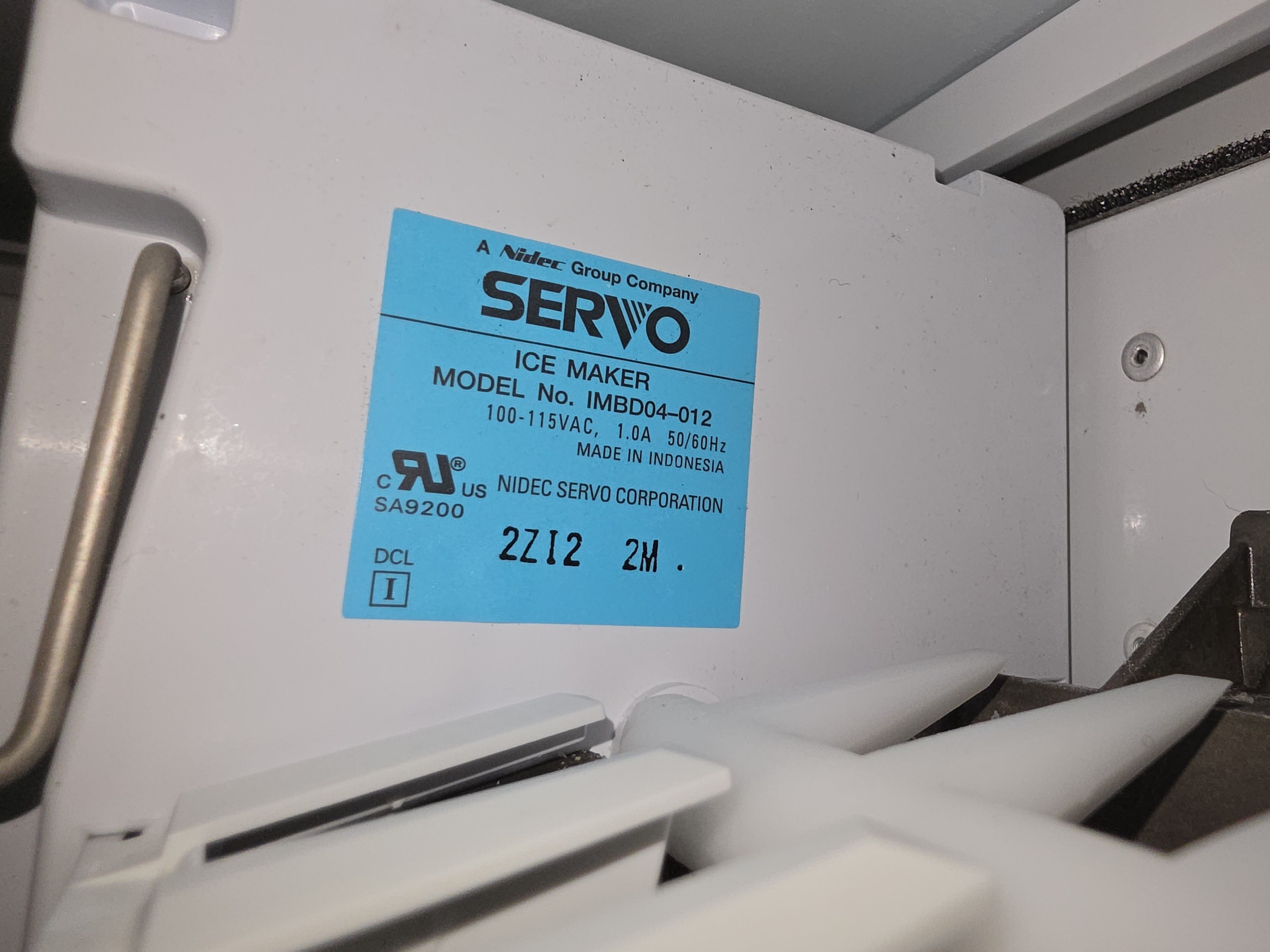A Sub-Zero Built-In Refrigerator Not Cooling Properly in Pasadena (photo 3)