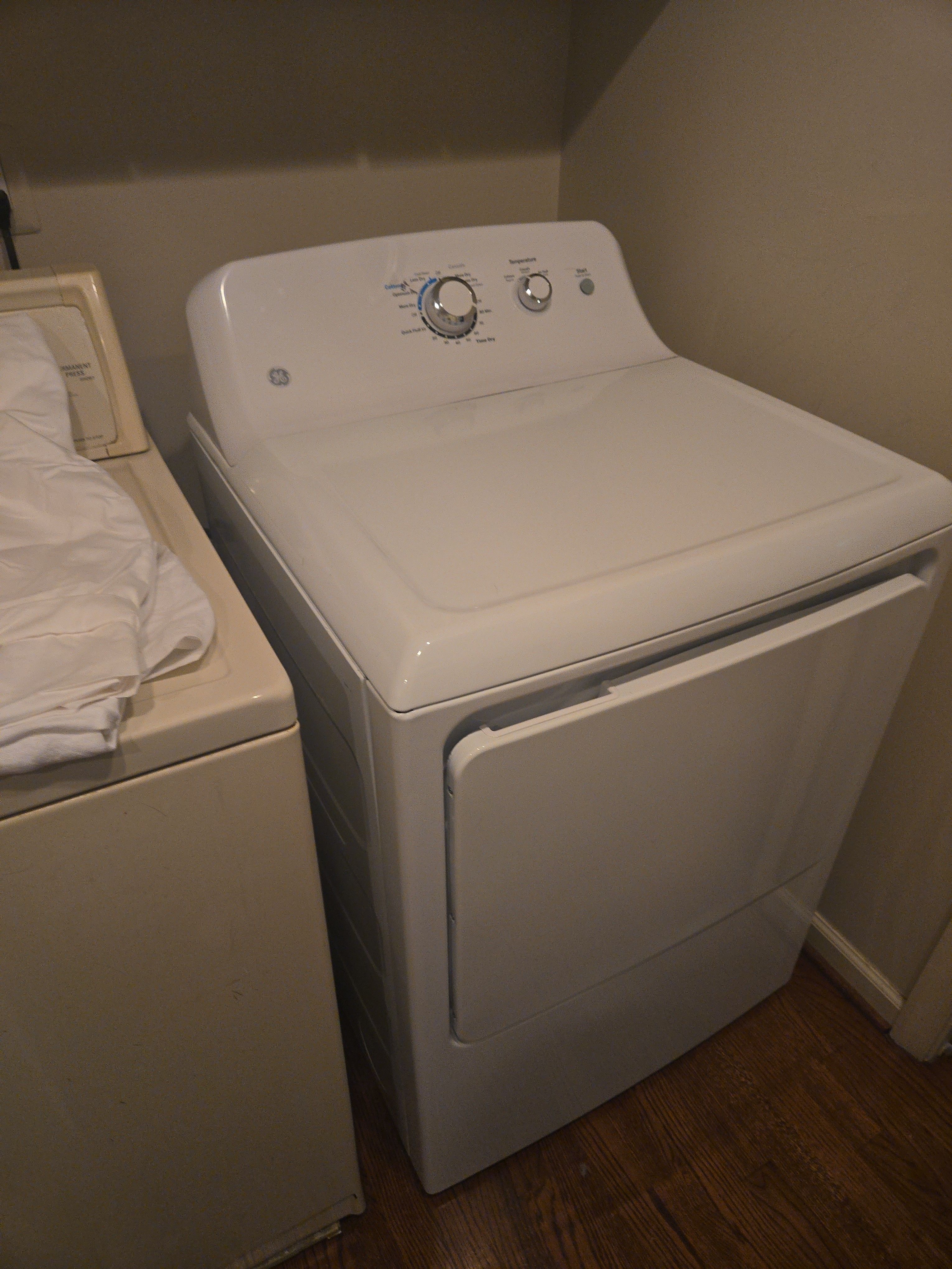 A GE Dryer Not Heating With a Faulty Timer in Arlington (photo 1)
