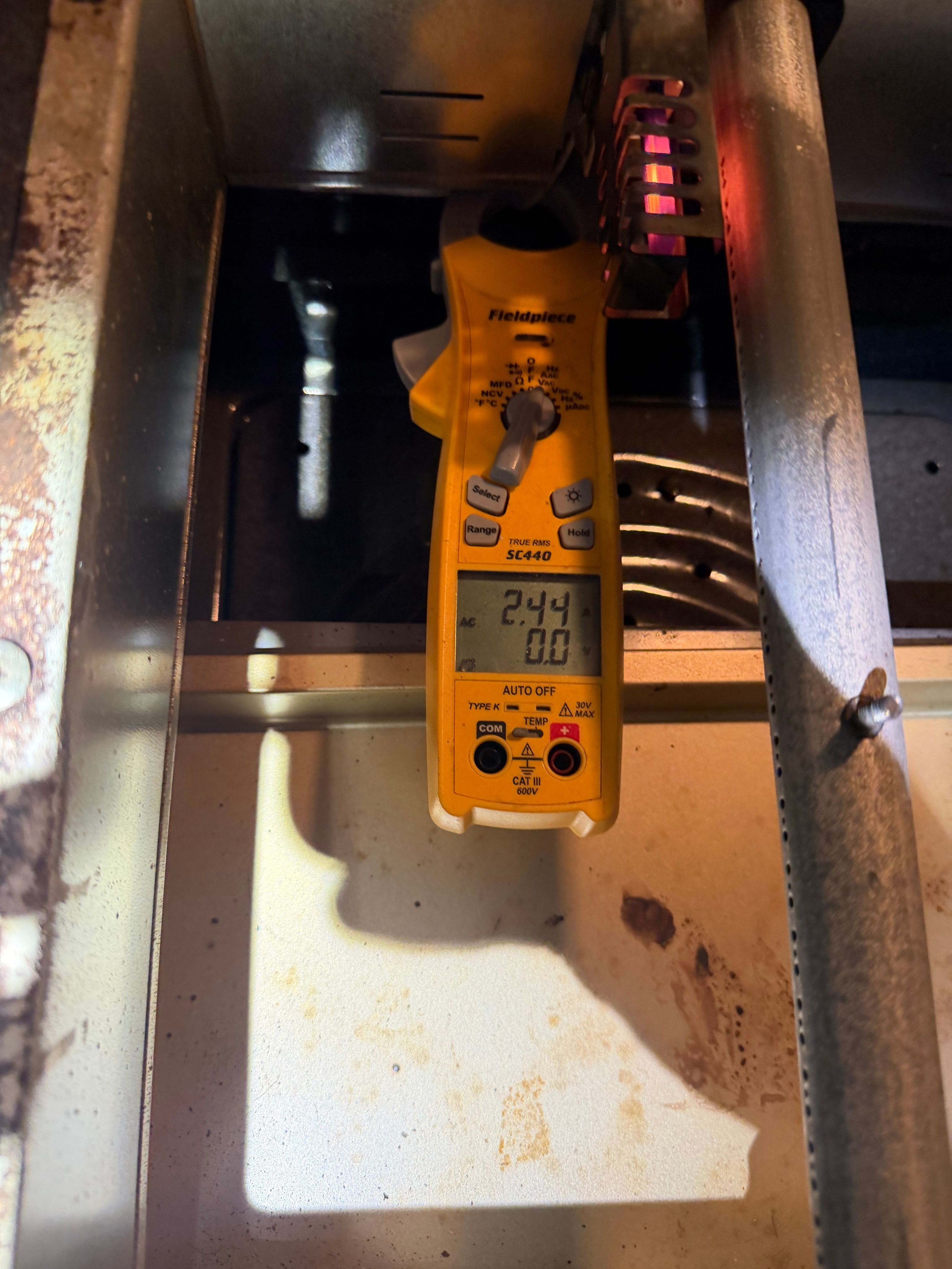 A Gas Oven That Smelled of Gas and Would Not Heat Properly in Downers Grove (photo 1)