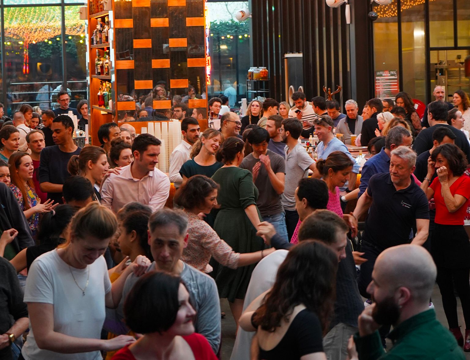 La Felicità - Food Court Paris, événements et café coworking