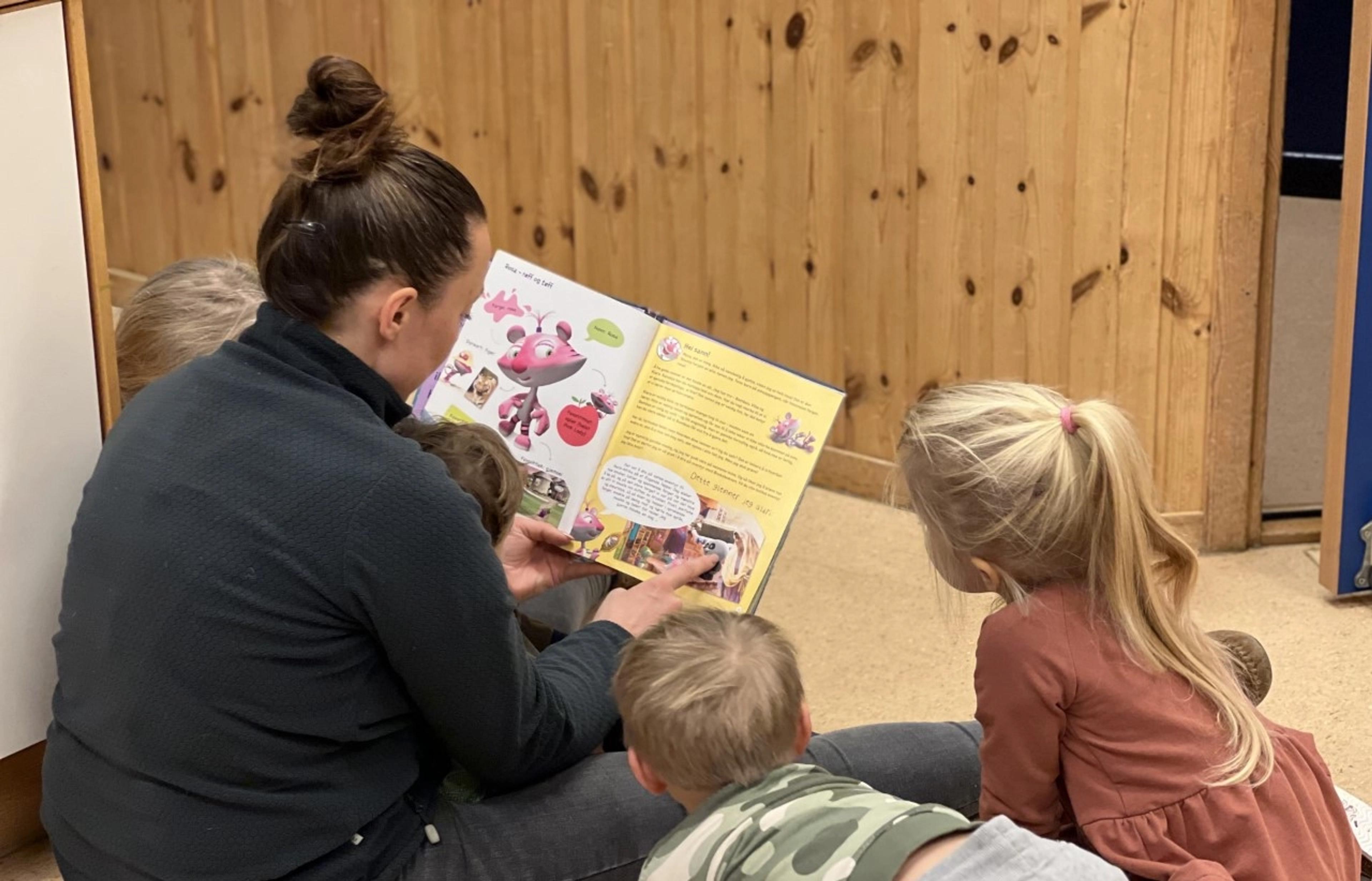 Ansatt som leser for barn i Espira Kniveåsen