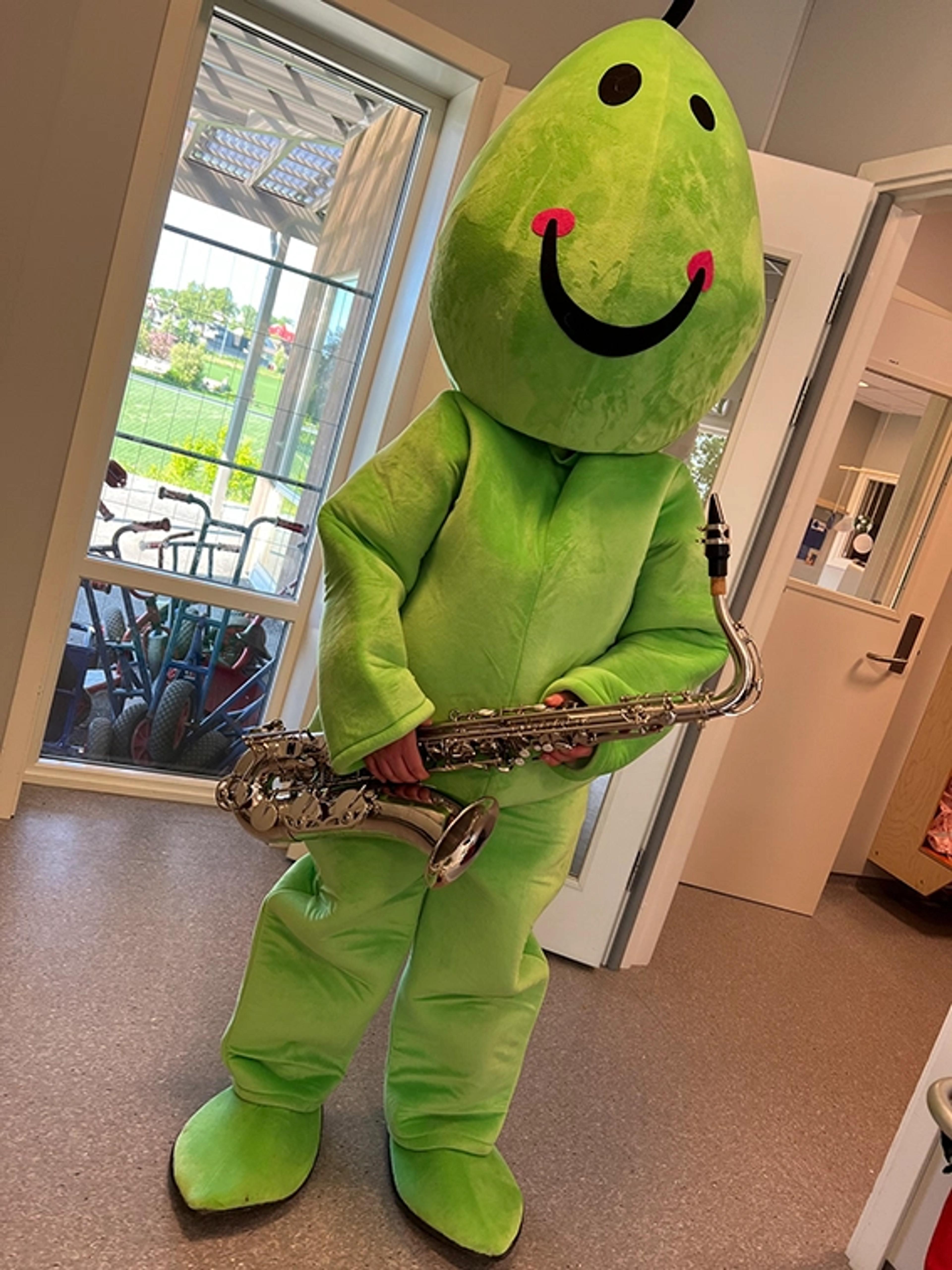 Espira Casa Musica barnehage - spire med instrument