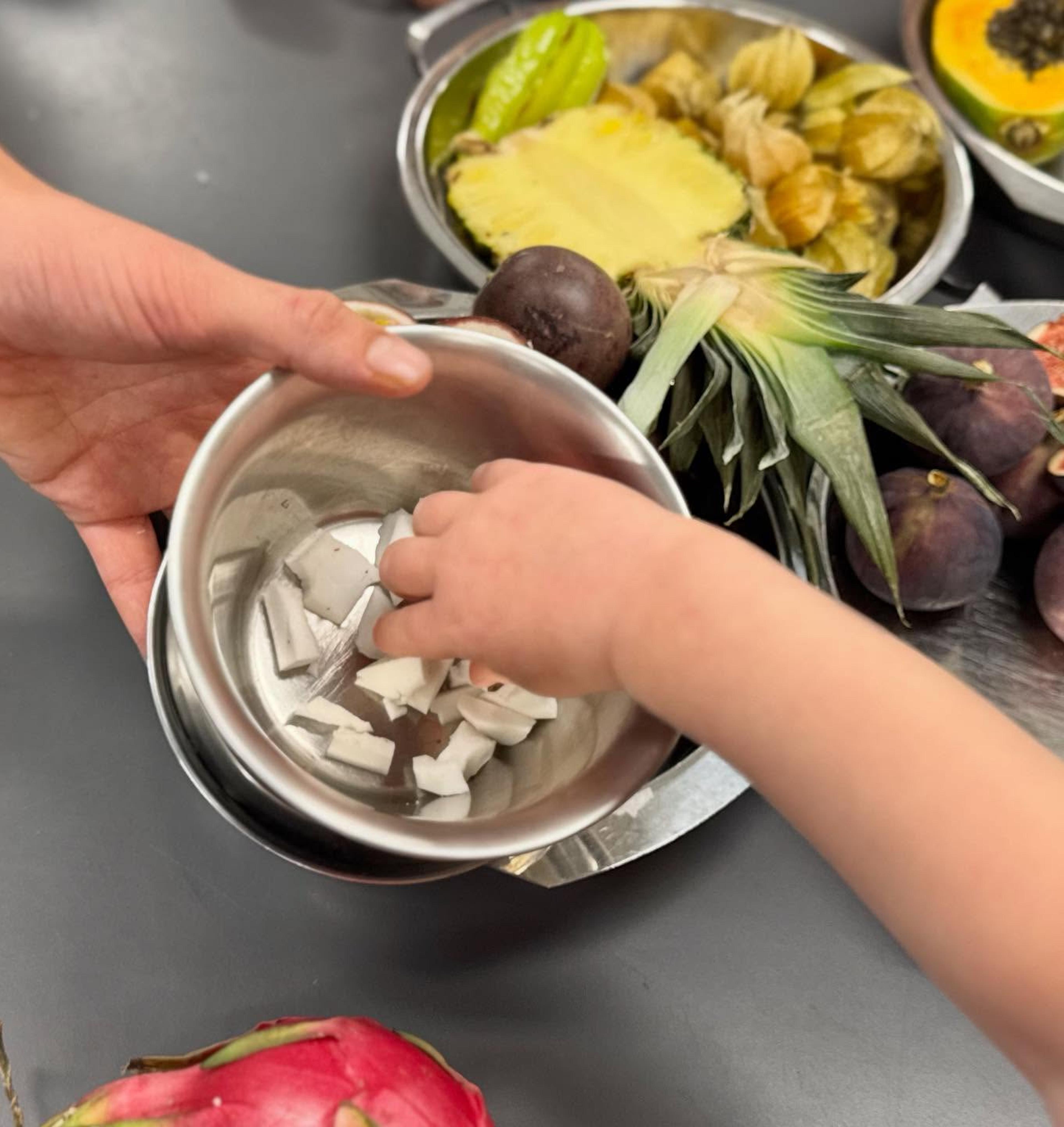 Smaksprøver deles ut i Epira Rå