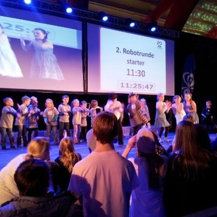 SFO på scenen.jpg 