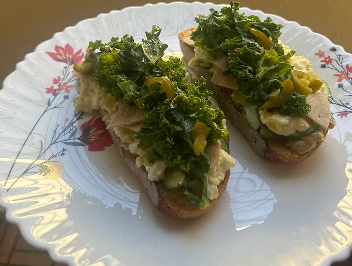 Sourdough toast