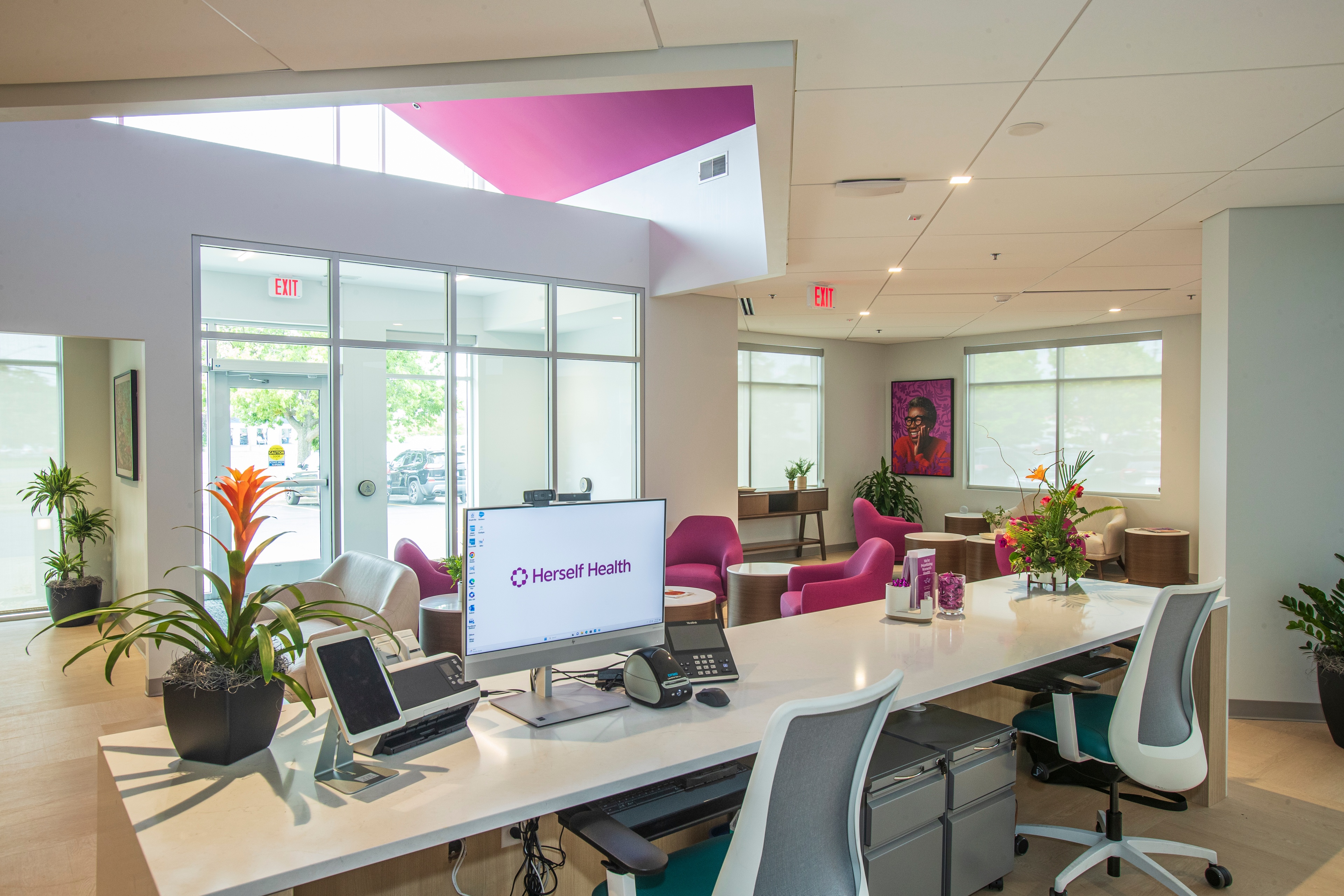 Herself Health front desk at clinic