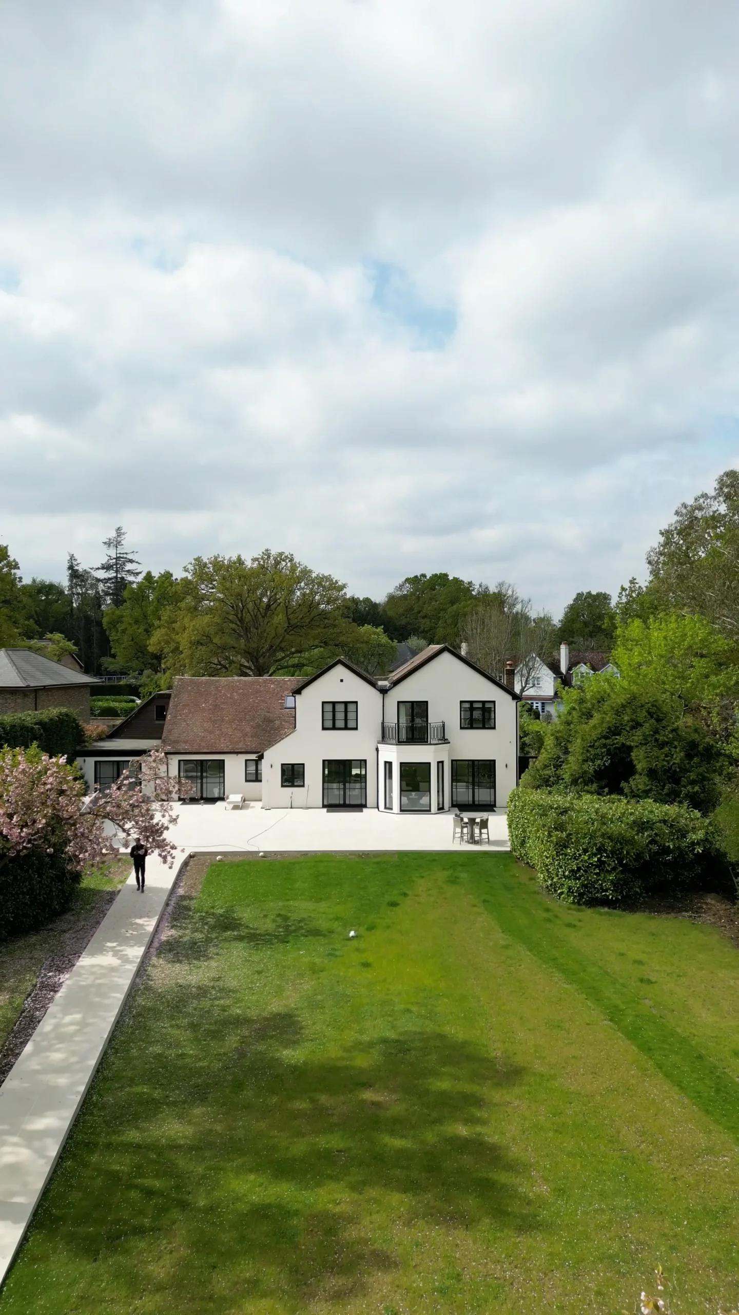 Lakeside Oak Grange Road