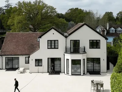 Lakeside Oak Grange Road