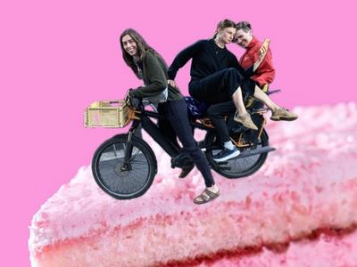 Cake - Jennifer Torrence/Intrid Håkestad/Orfee Schjuit