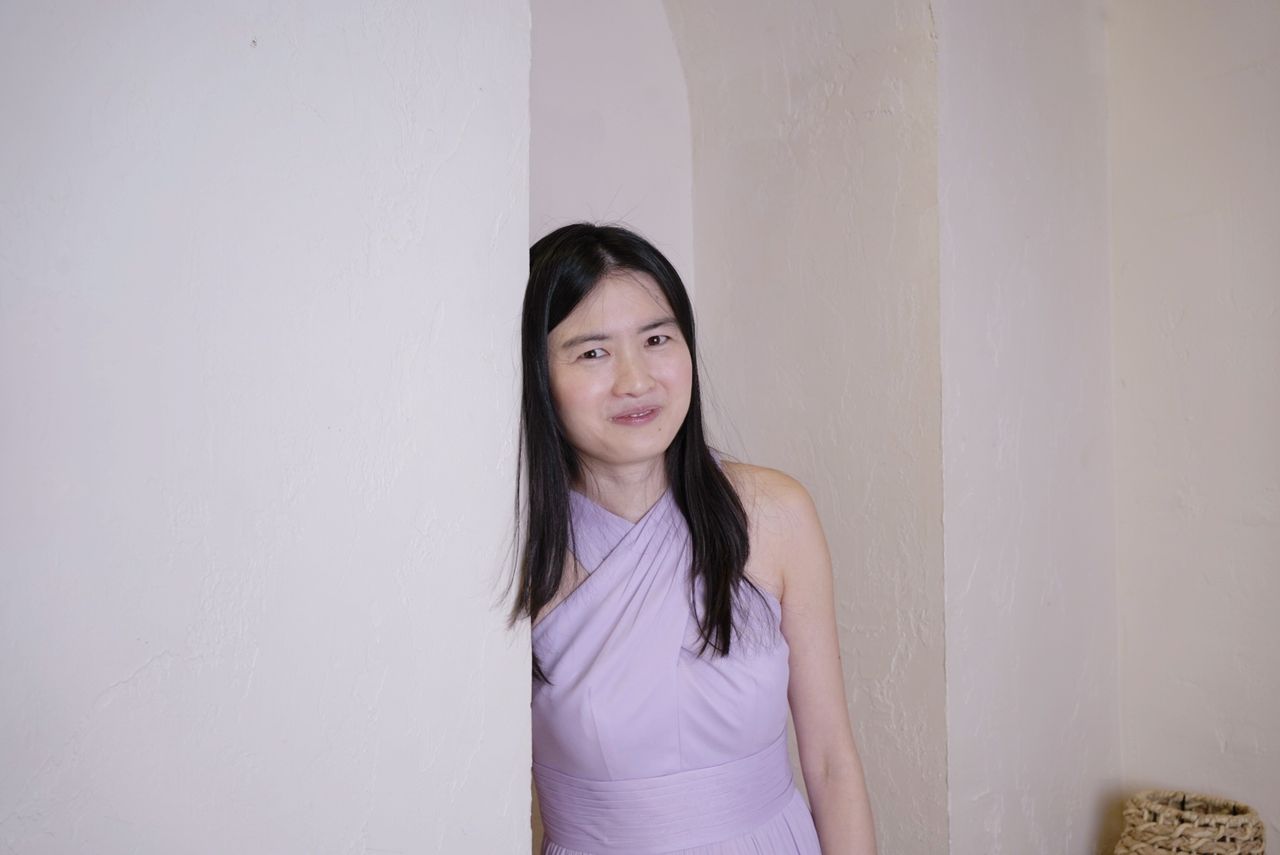 Lois & Yolanda at Mint Room Studios, photo 30.