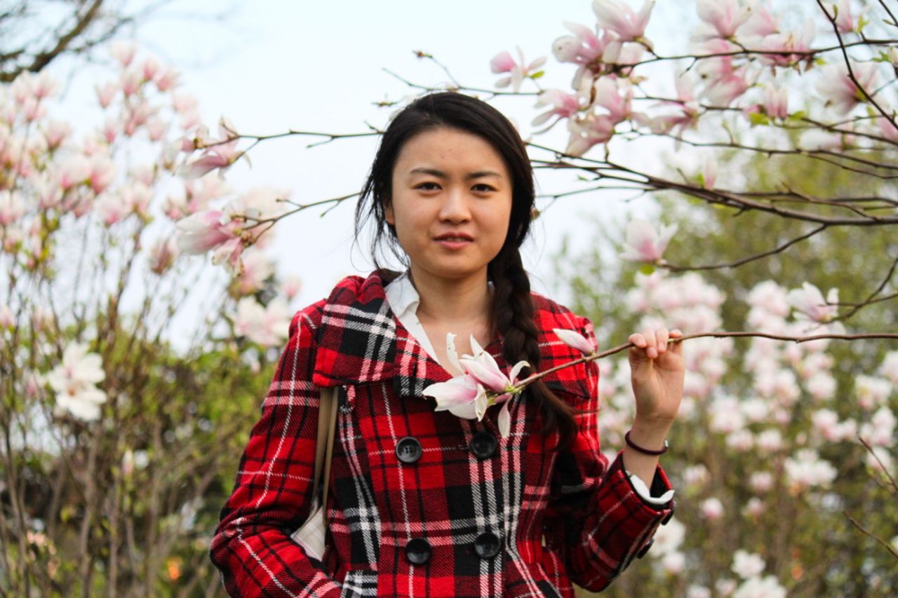 Lois at High Park, photo 5.